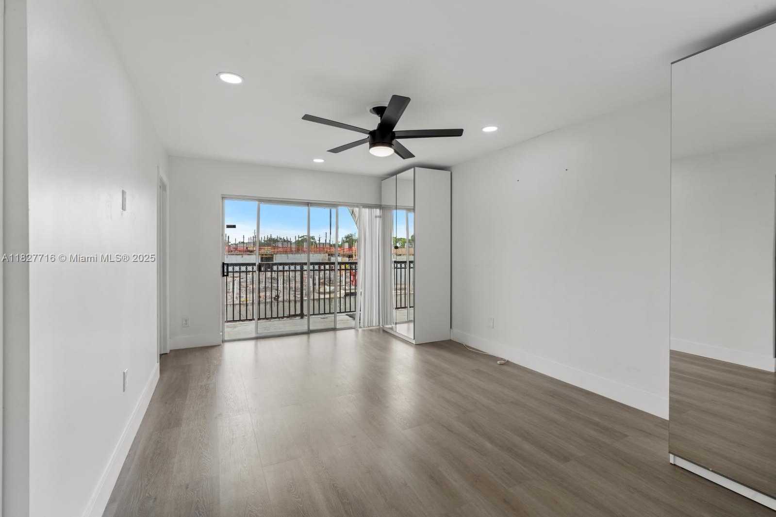 Small Image of 4162 SOUTH WEST 65 AVE #84, Davie Number 7