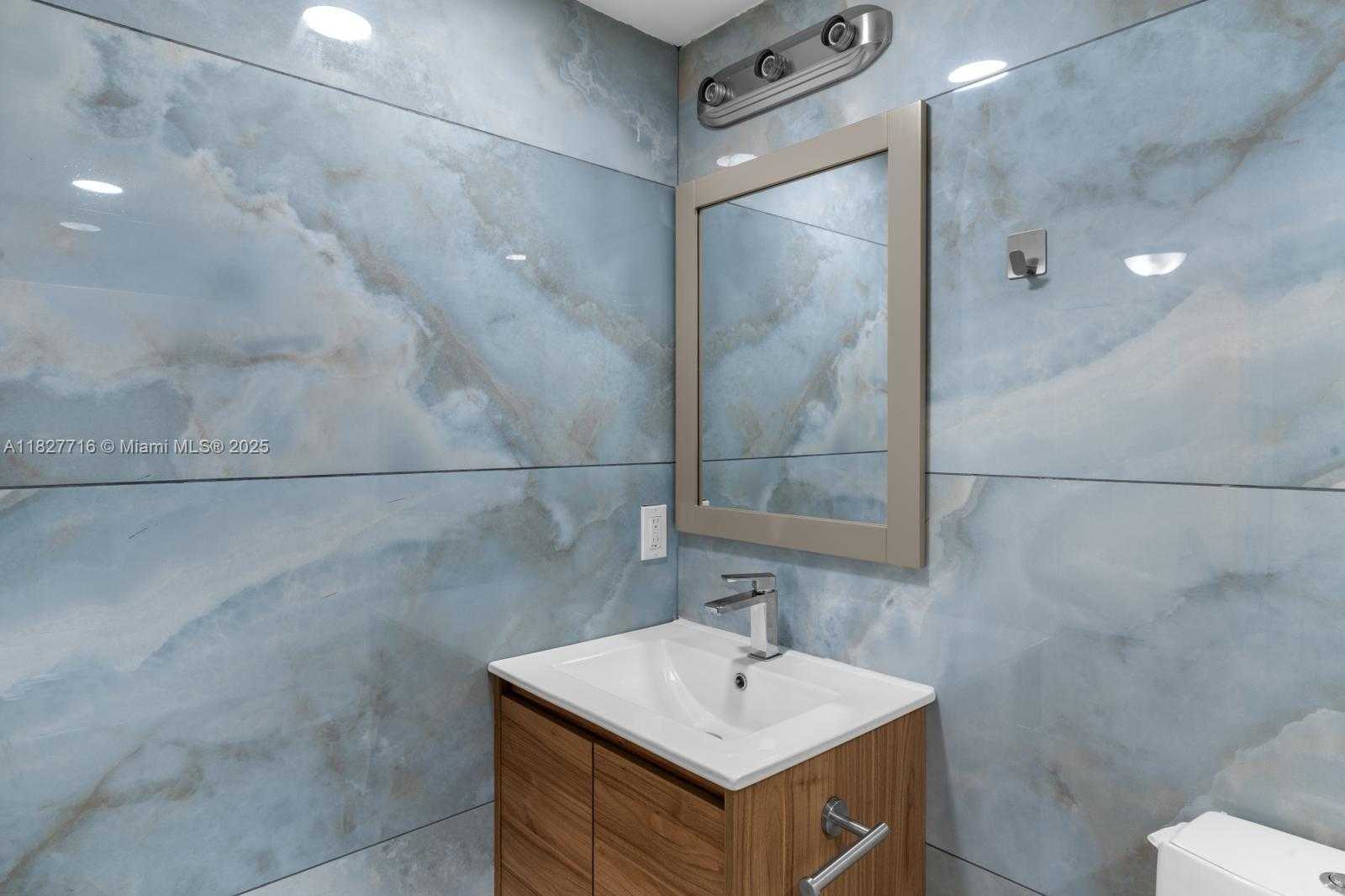 Small Image of 4162 SOUTH WEST 65 AVE #84, Davie Number 9