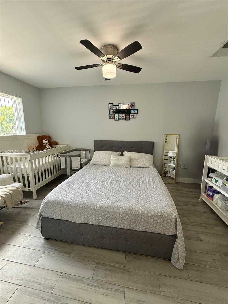 Small Image of 17425 NORTH WEST 67TH PL #F-13, Hialeah Number 8