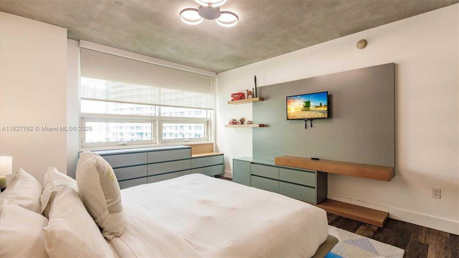 Small Image of 3250 NORTH EAST 1ST AVE #1101, Miami Number 24