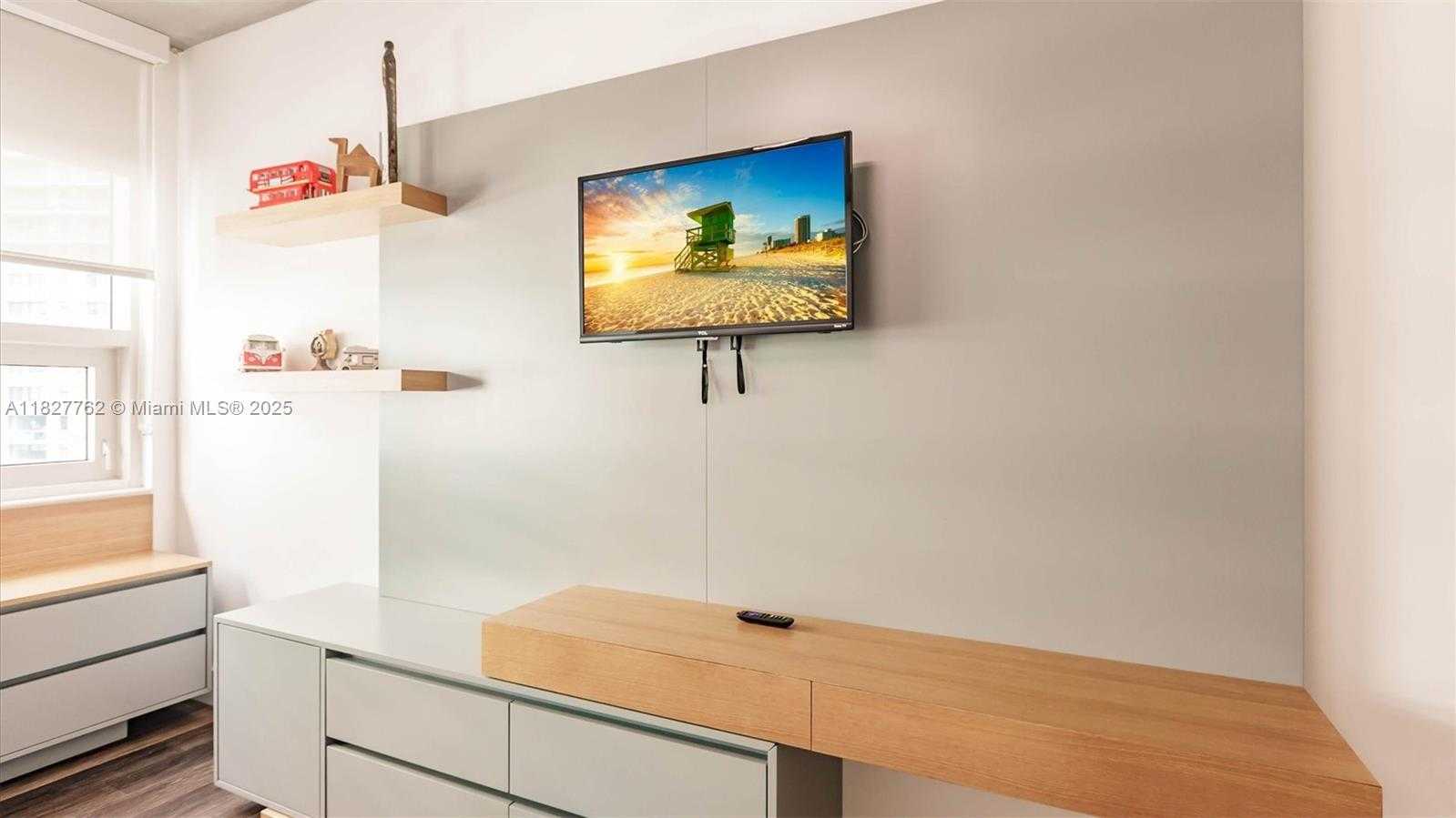 Small Image of 3250 NORTH EAST 1ST AVE #1101, Miami Number 28