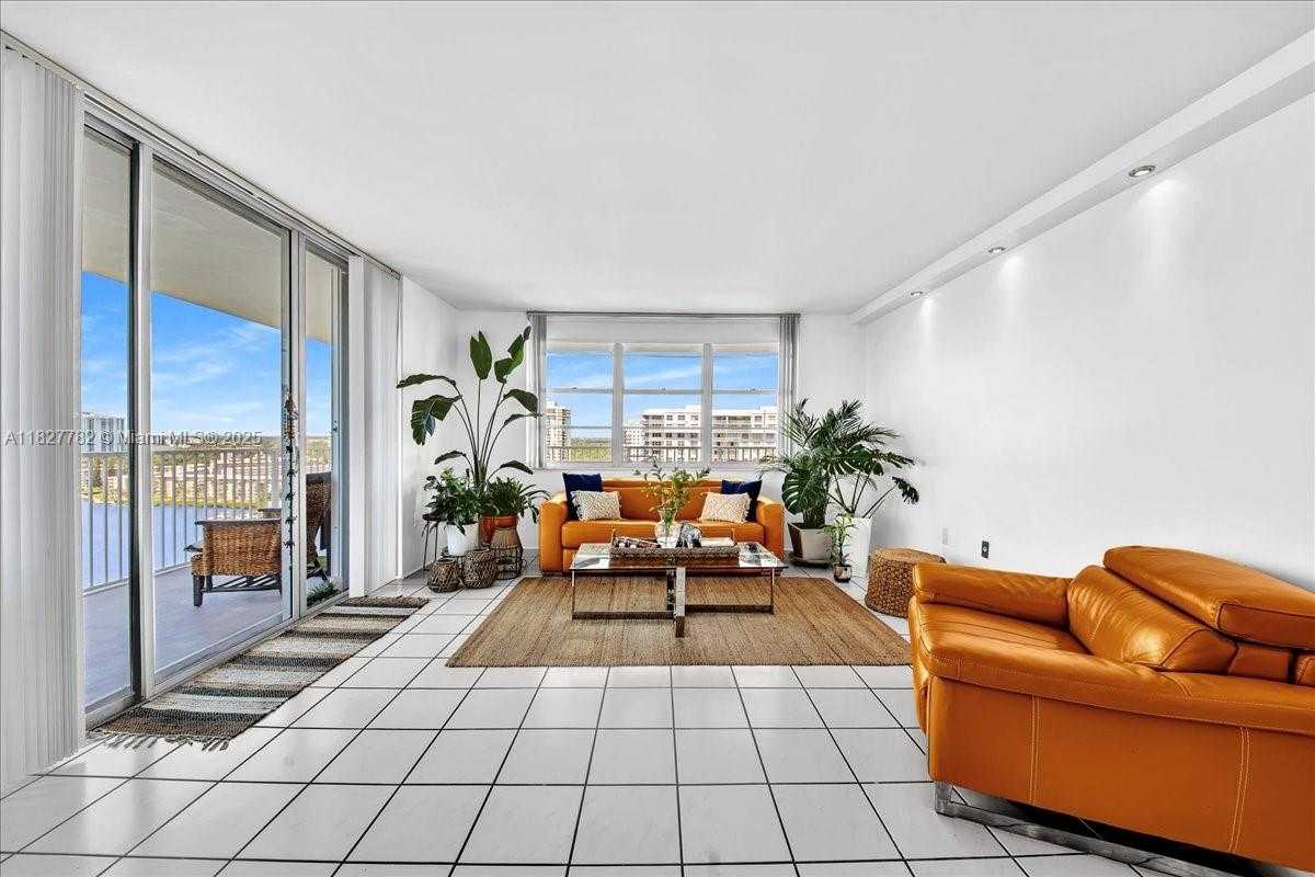 Small Image of 2851 NORTH EAST 183RD ST #2016E, Aventura Number 2