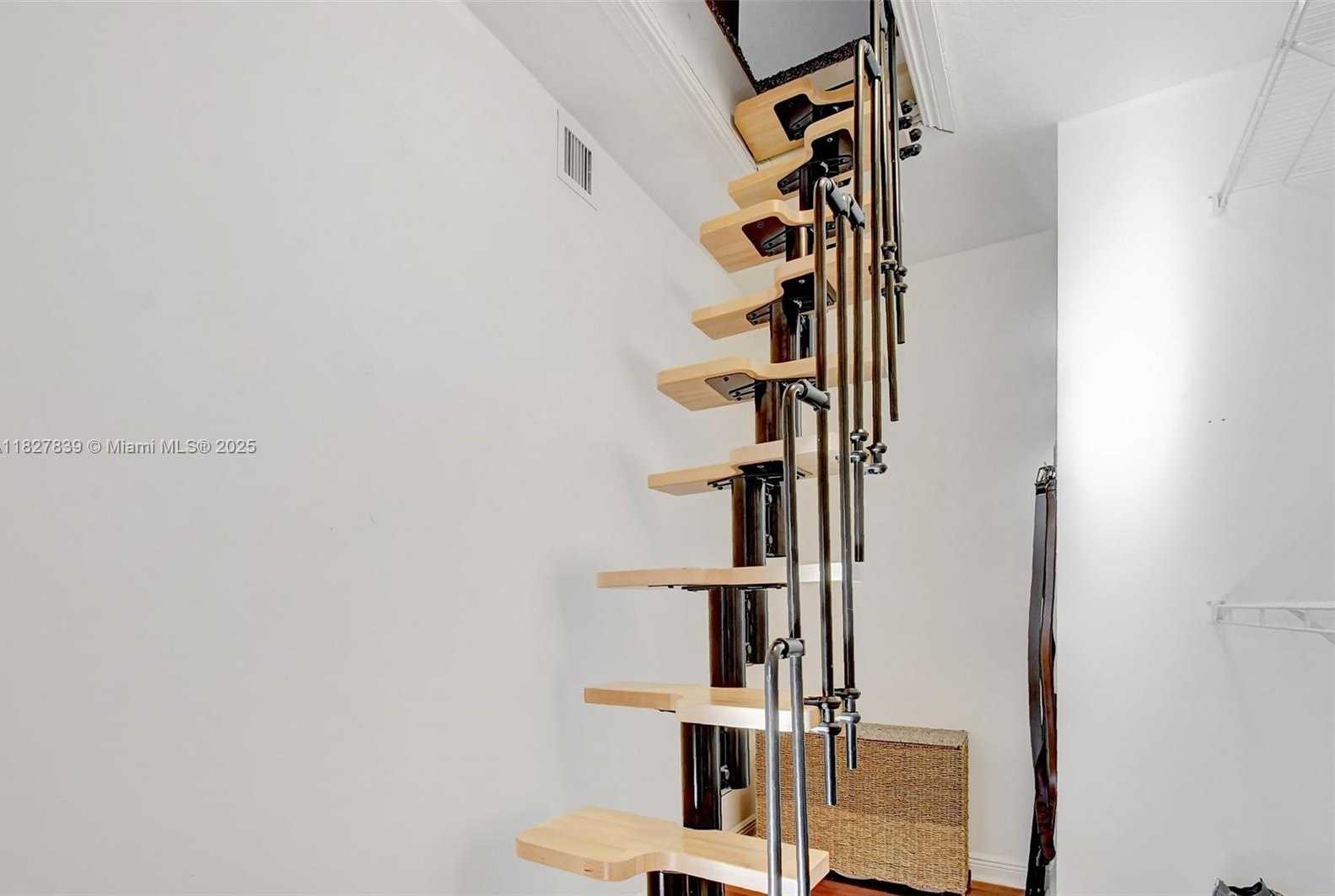 Small Image of 1110 SOUTH EAST 4TH AVE, Fort Lauderdale Number 24