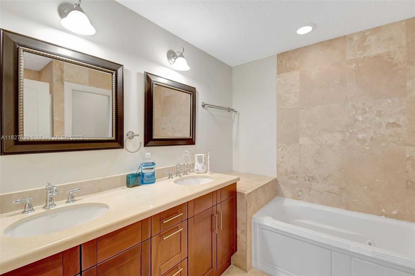 Small Image of 1110 SOUTH EAST 4TH AVE, Fort Lauderdale Number 25