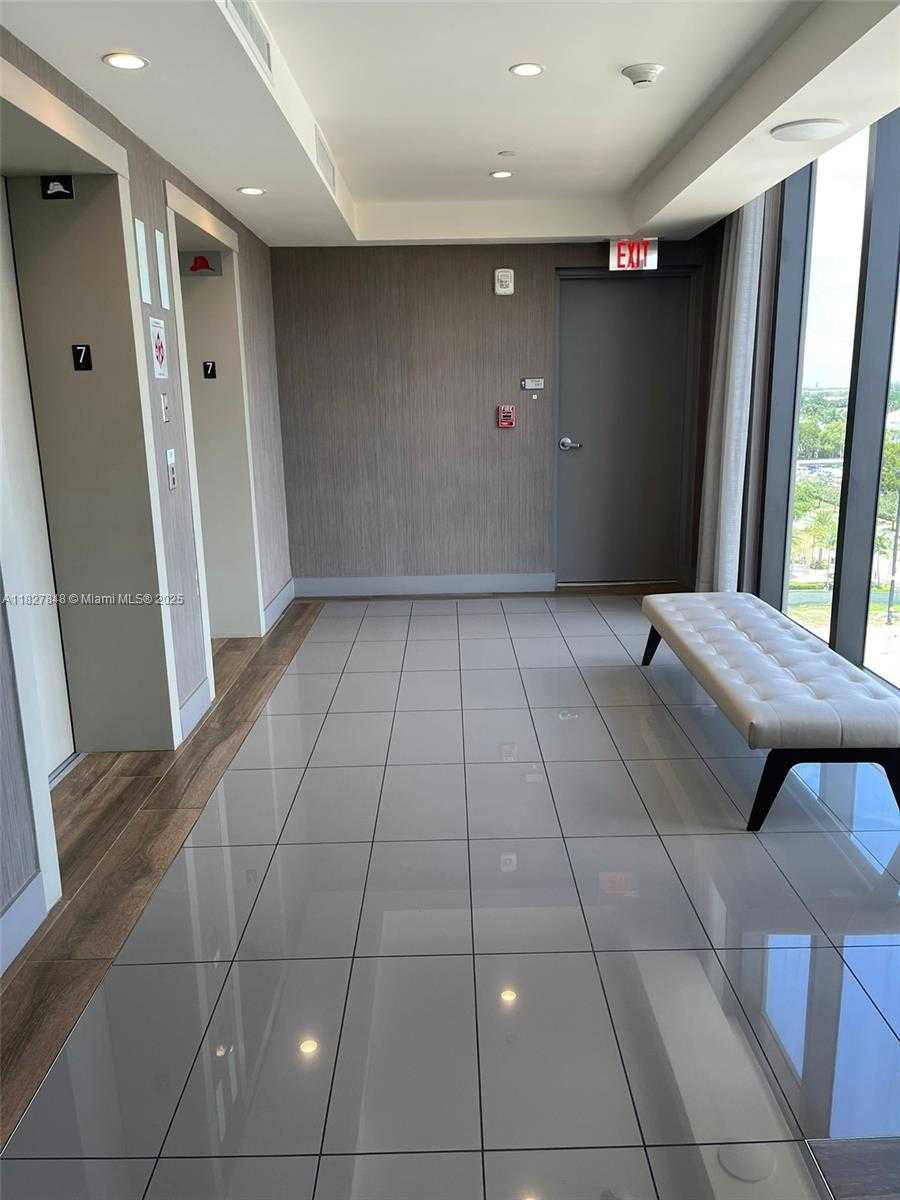 Small Image of 5350 NORTH WEST 84TH AVE #711, Doral Number 4