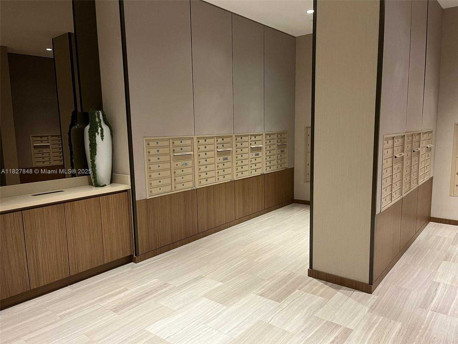 Small Image of 5350 NORTH WEST 84TH AVE #711, Doral Number 6