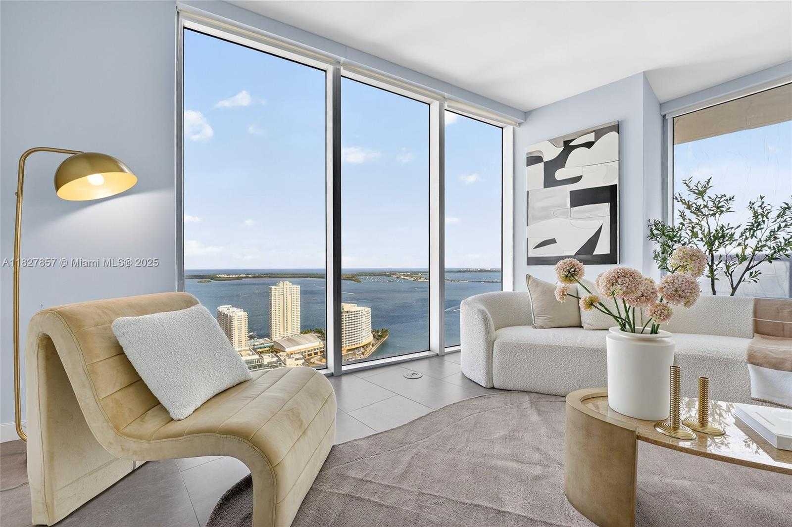 Small Image of 495 BRICKELL AVE #3901, Miami Number 21