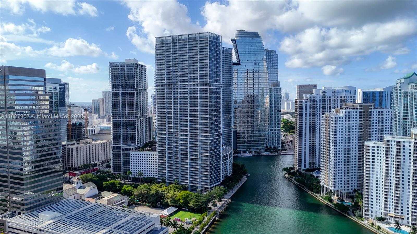 Small Image of 495 BRICKELL AVE #3901, Miami Number 43