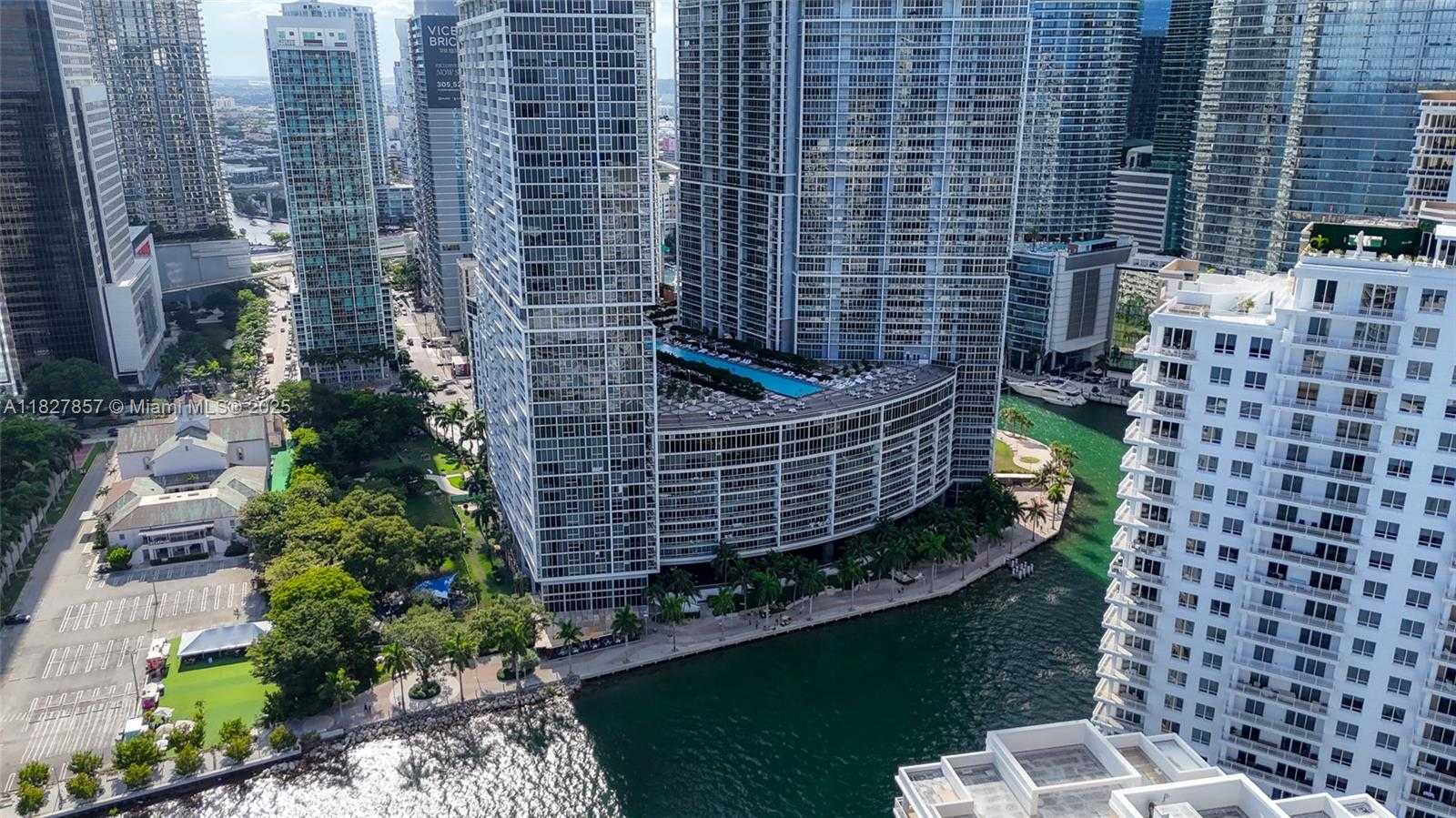 Small Image of 495 BRICKELL AVE #3901, Miami Number 47