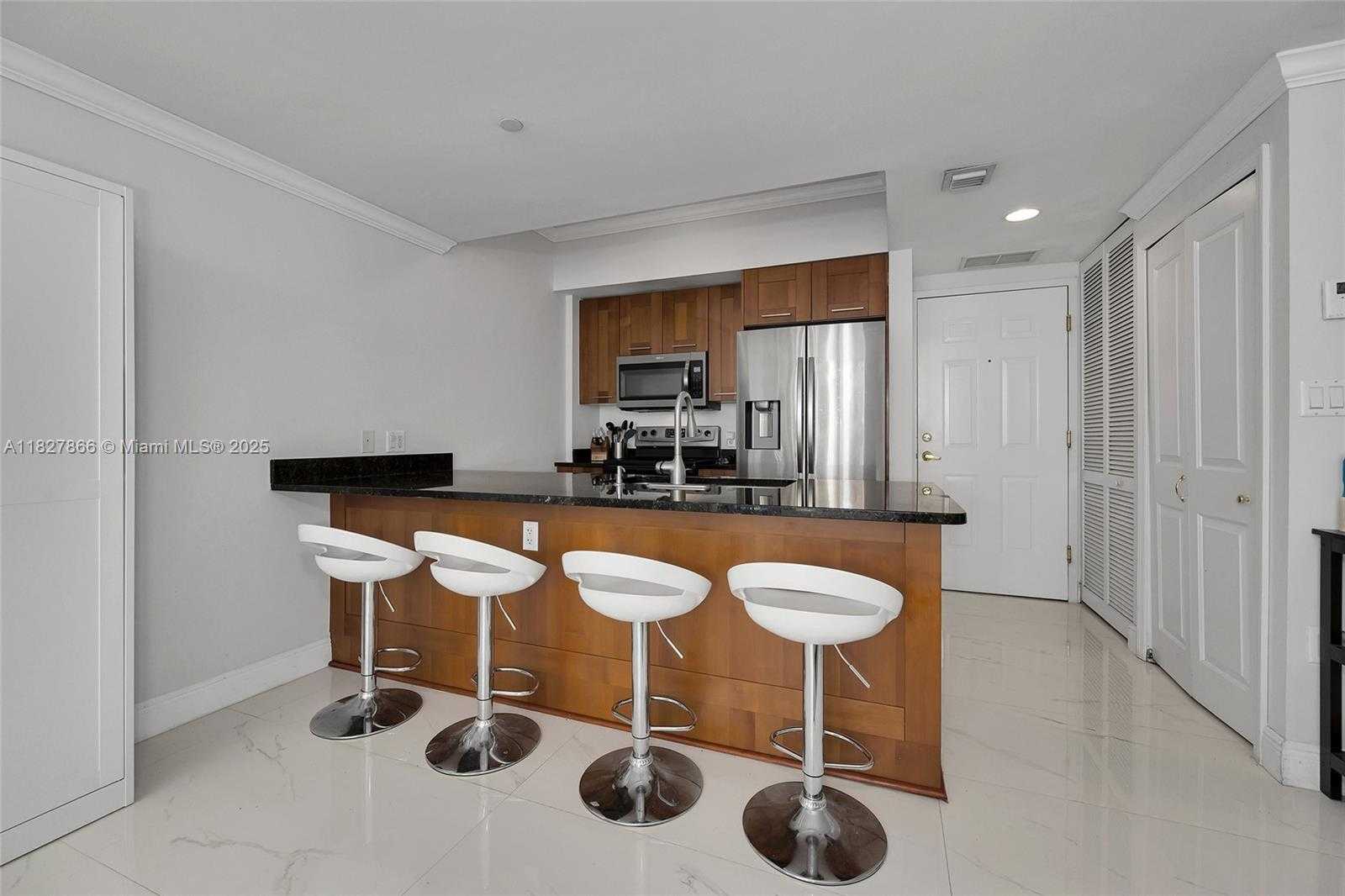 Small Image of 4100 SALZEDO ST #515, Coral Gables Number 10