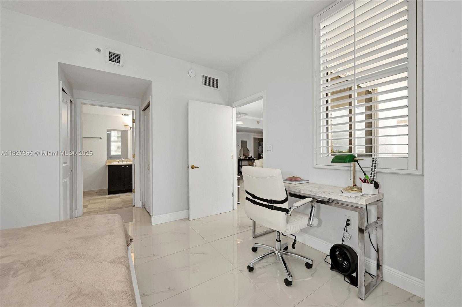 Small Image of 4100 SALZEDO ST #515, Coral Gables Number 14