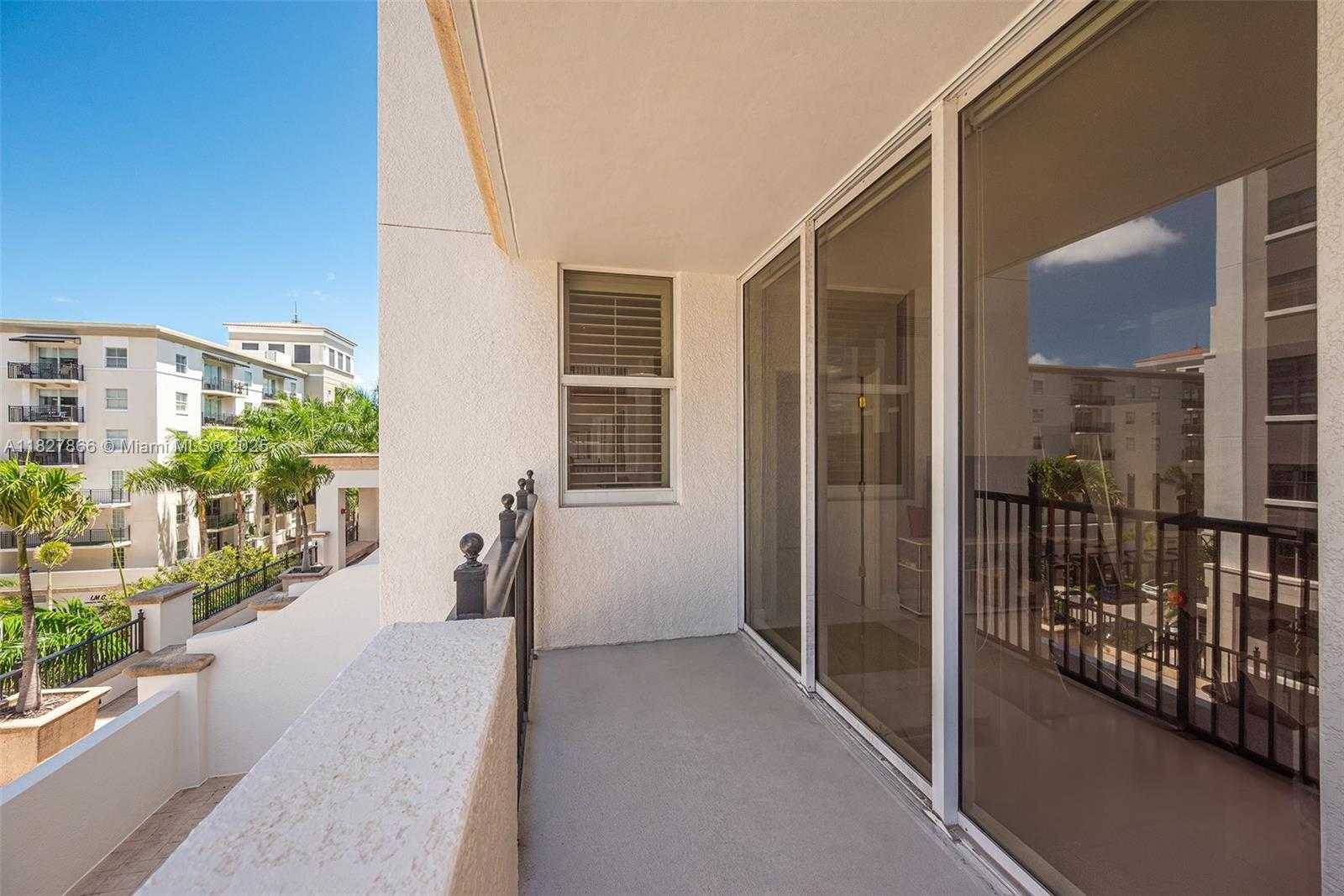 Small Image of 4100 SALZEDO ST #515, Coral Gables Number 23