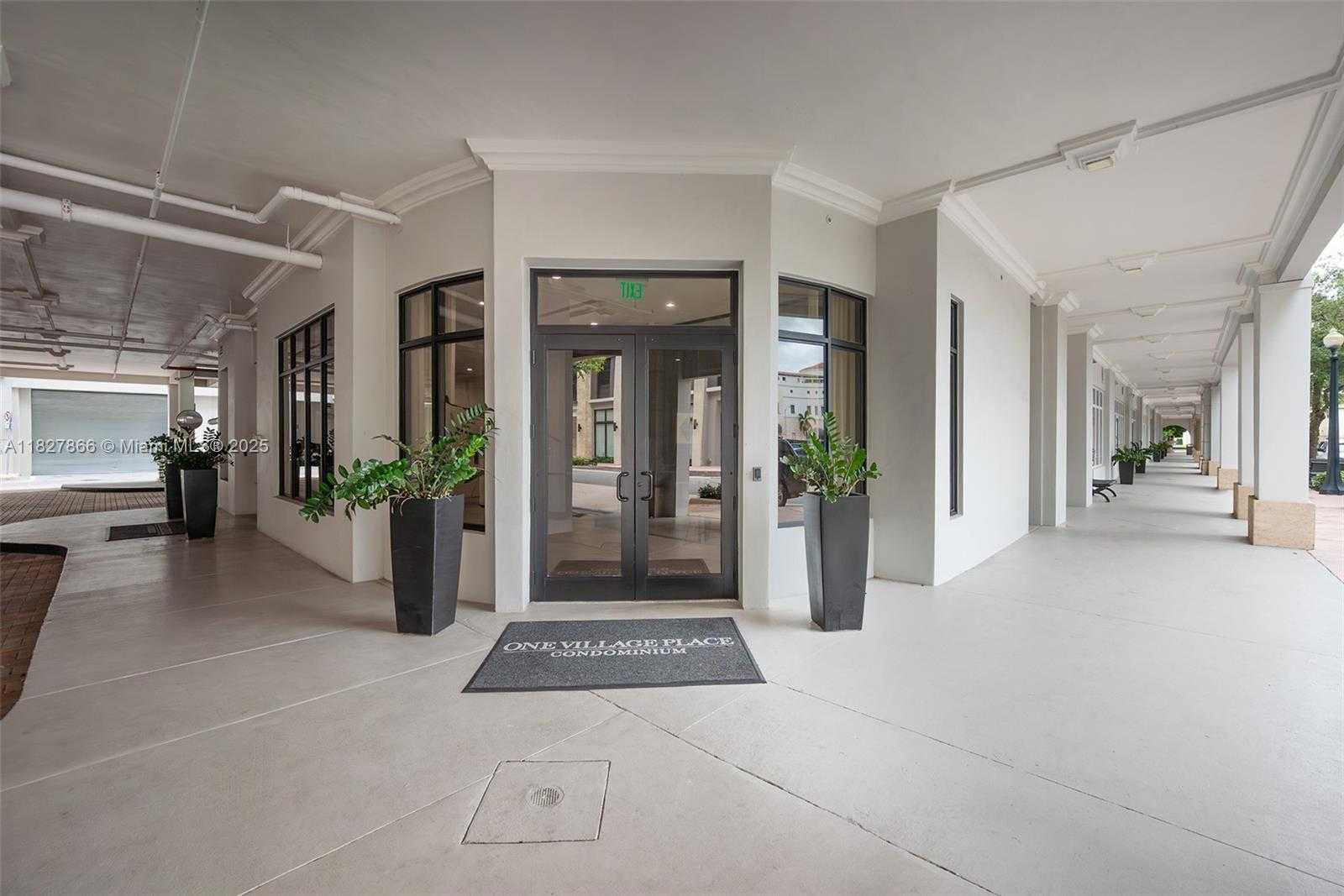 Small Image of 4100 SALZEDO ST #515, Coral Gables Number 38