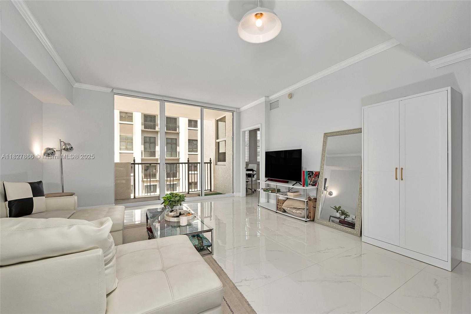 Small Image of 4100 SALZEDO ST #515, Coral Gables Number 6