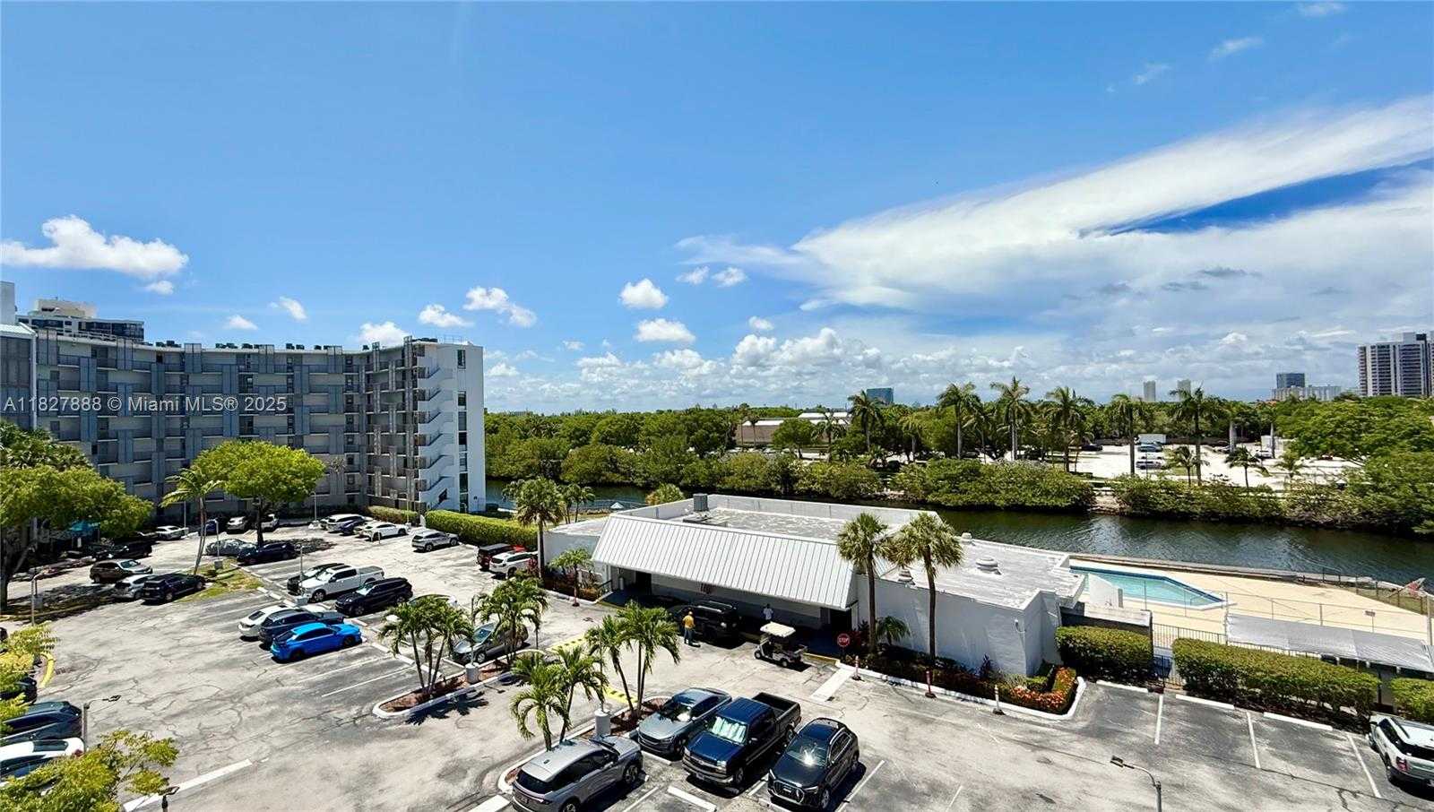 Small Image of 3475 NORTH COUNTRY CLUB DRIVE #501, Aventura Number 36