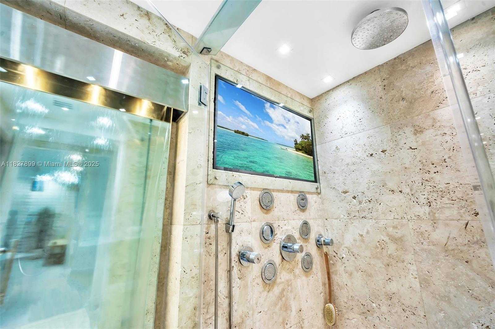 Small Image of 2443 FISHER ISLAND DR #5403, Miami Beach Number 40