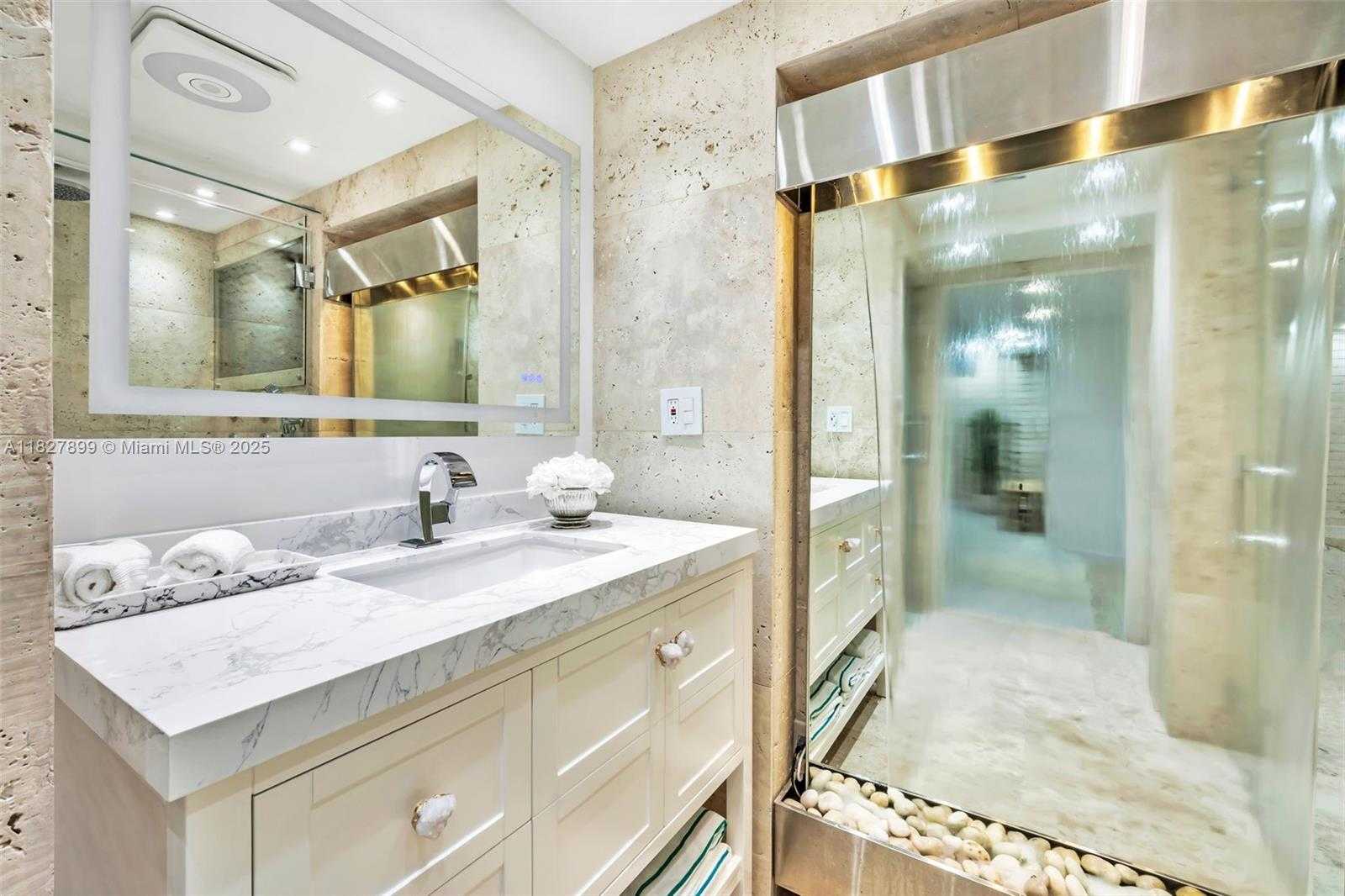 Small Image of 2443 FISHER ISLAND DR #5403, Miami Beach Number 41