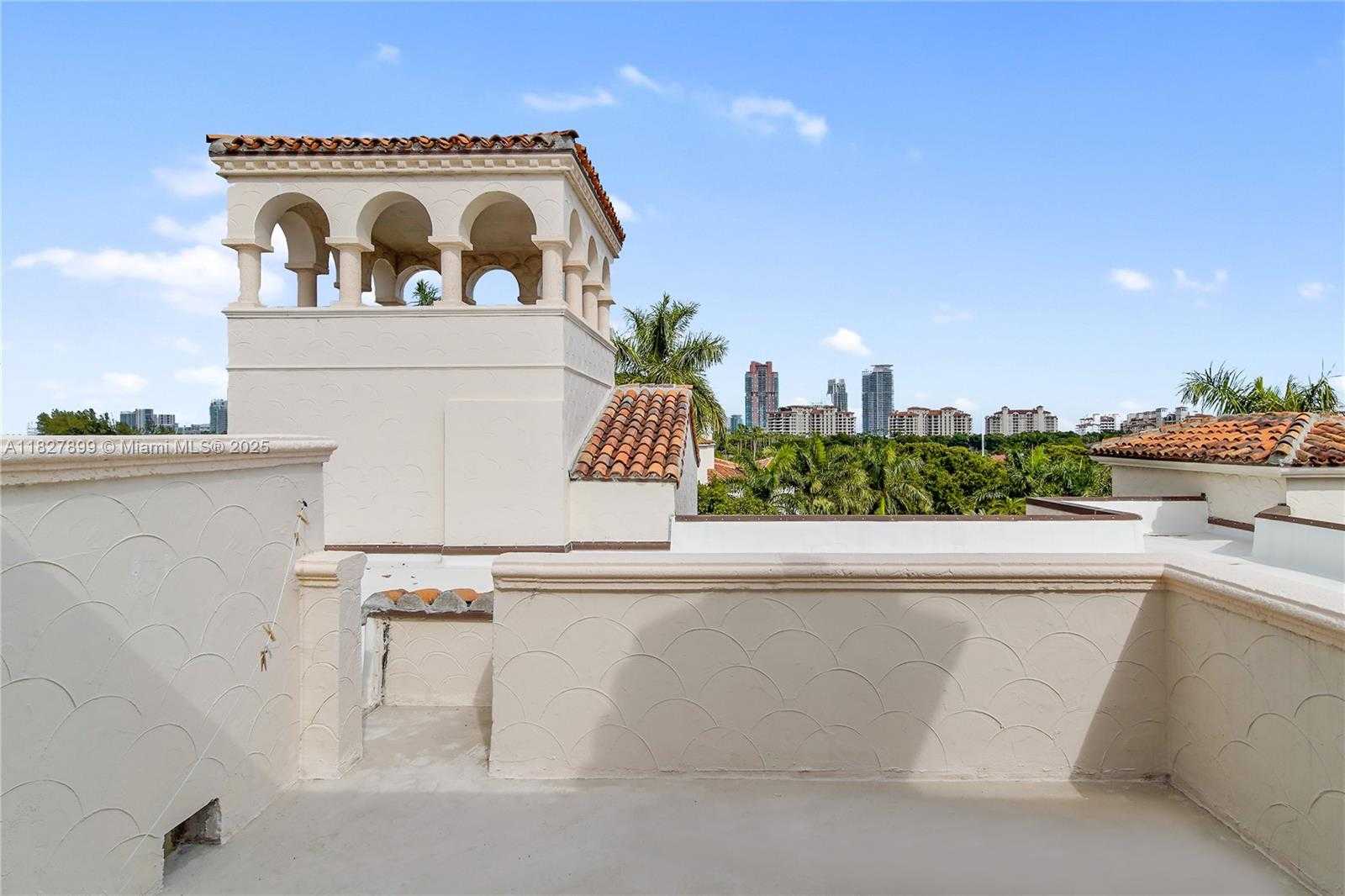 Small Image of 2443 FISHER ISLAND DR #5403, Miami Beach Number 5