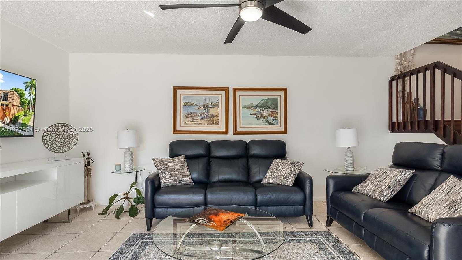 Small Image of 9109 SOUTH WEST 20TH ST, Davie Number 8