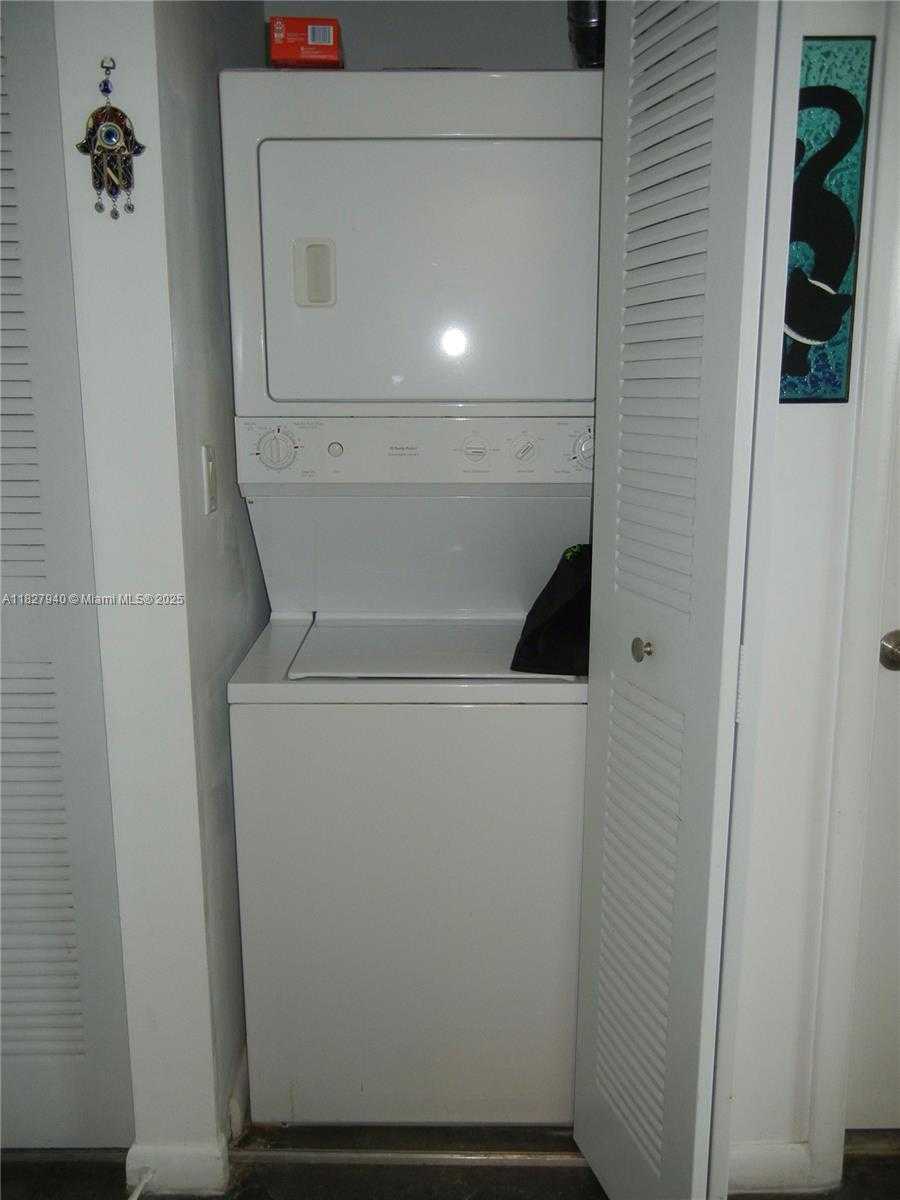 Small Image of 133 NORTH EAST 2ND AVE #815, Miami Number 16