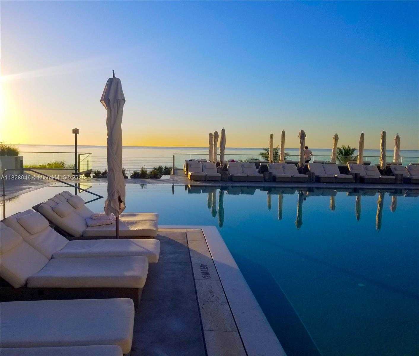 Small Image of 2301 COLLINS AVE #318, Miami Beach Number 31
