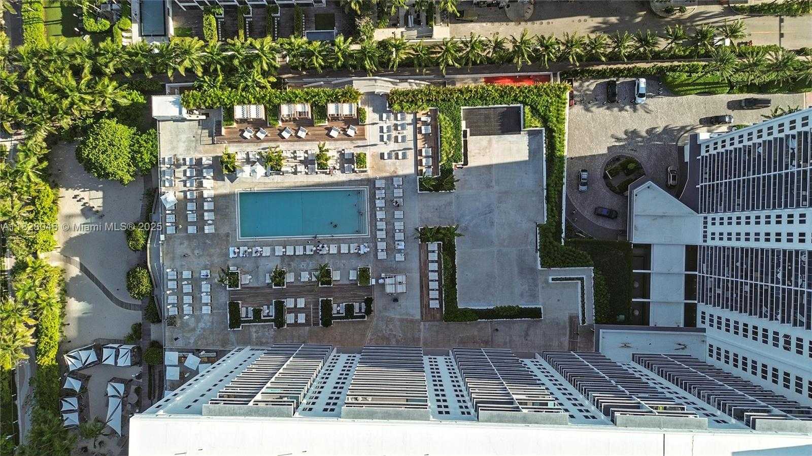 Small Image of 2301 COLLINS AVE #318, Miami Beach Number 38
