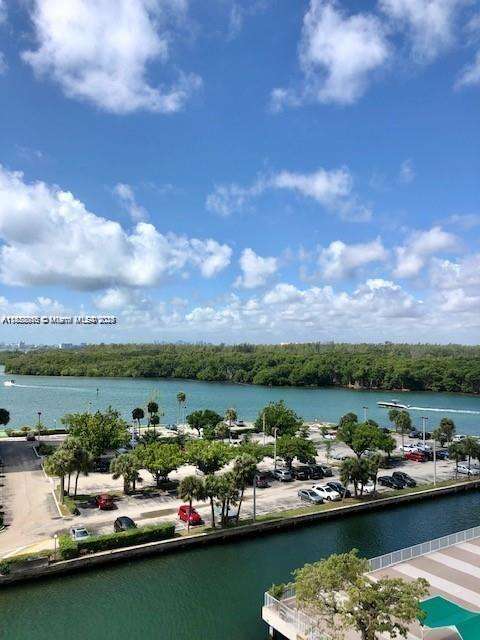 Small Image of 400 KINGS POINT DR #820, Sunny Isles Beach Number 2