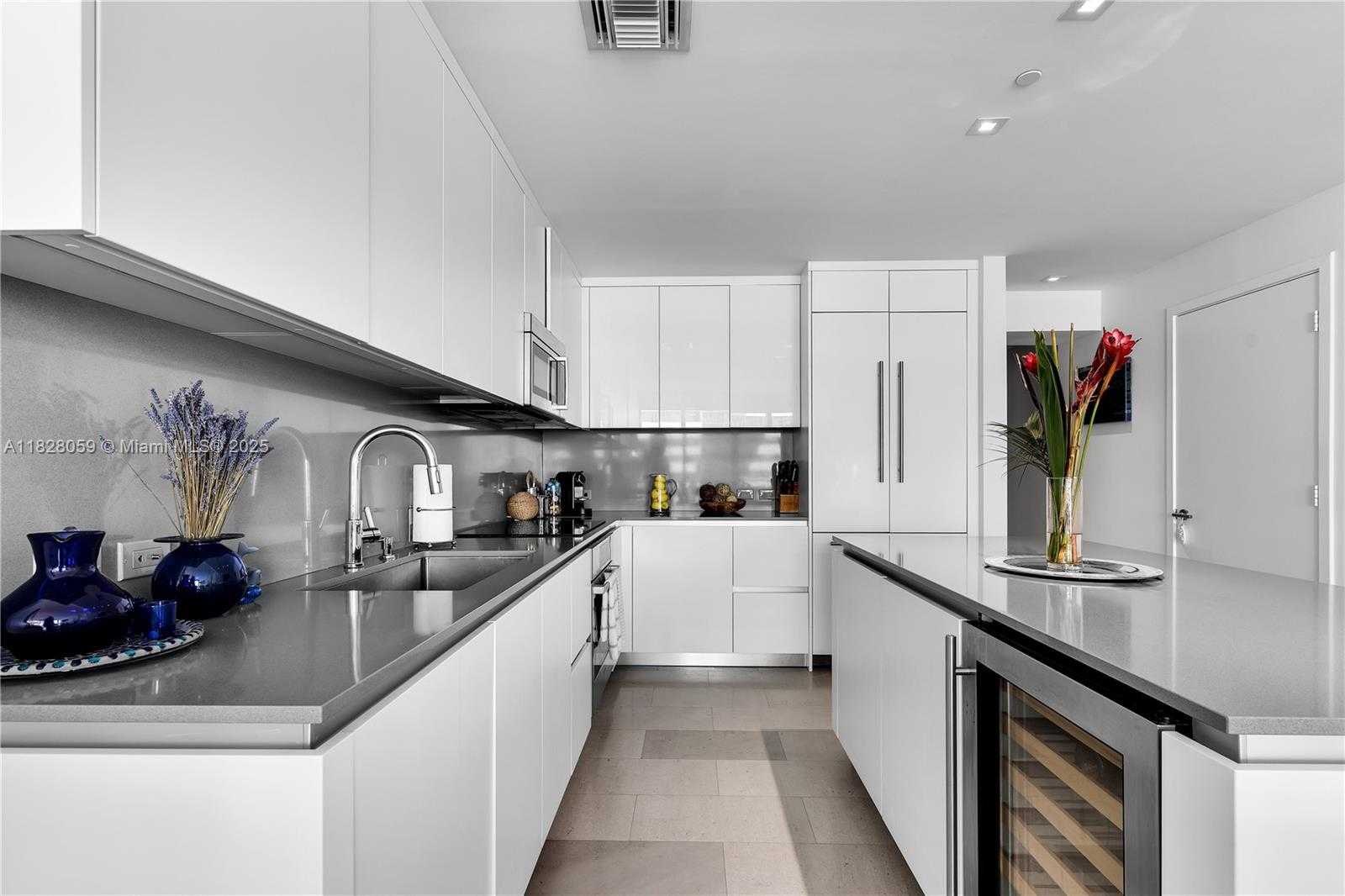 Small Image of 88 SOUTH WEST 7TH ST #1008, Miami Number 10
