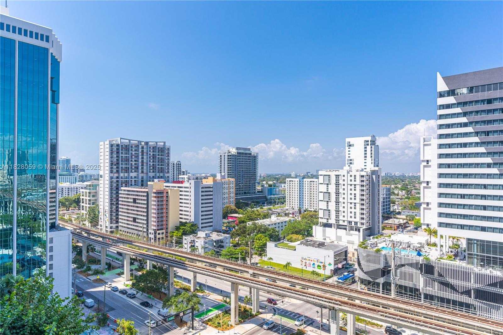 Small Image of 88 SOUTH WEST 7TH ST #1008, Miami Number 42