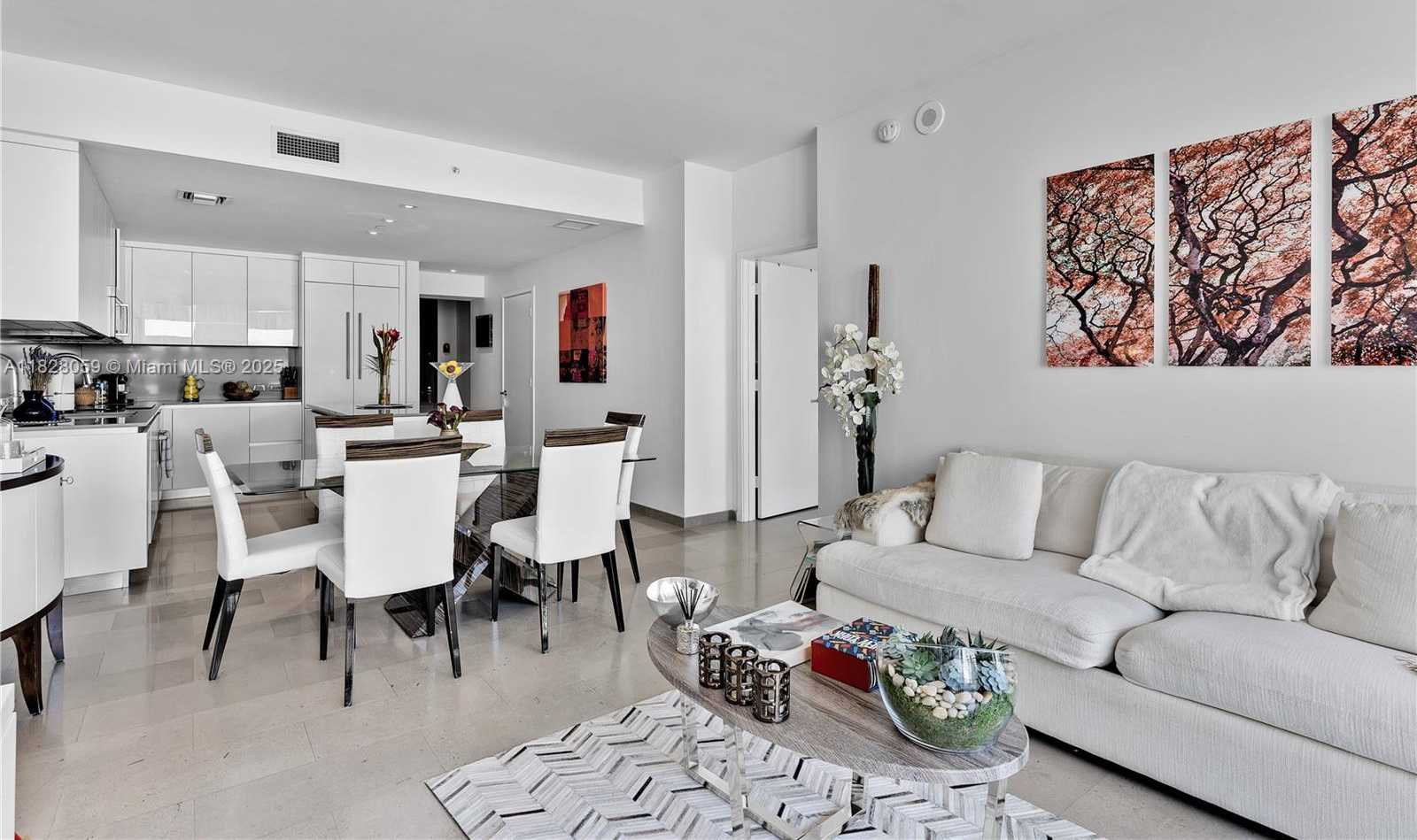 Small Image of 88 SOUTH WEST 7TH ST #1008, Miami Number 9