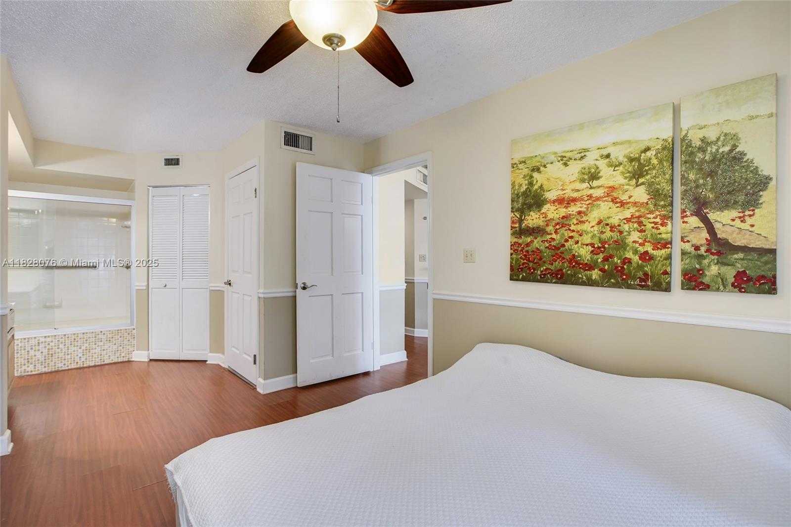 Small Image of 1280 SOUTH ALHAMBRA CIR #2206, Coral Gables Number 12