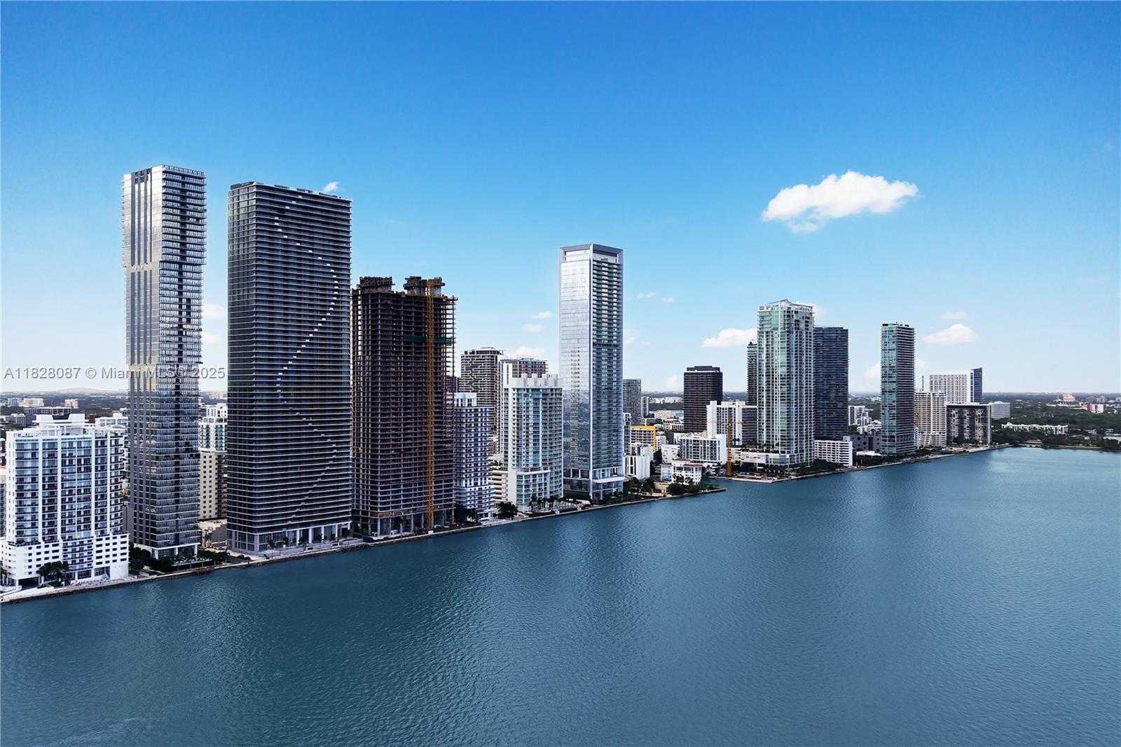 Small Image of 788 NE 23rd St, Miami, FL 33137, USA Number 44