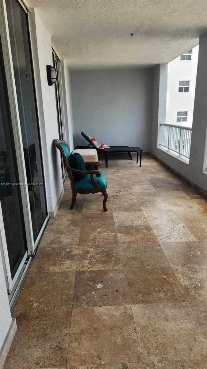 Small Image of 170 SOUTH EAST 14TH ST #2405, Miami Number 11