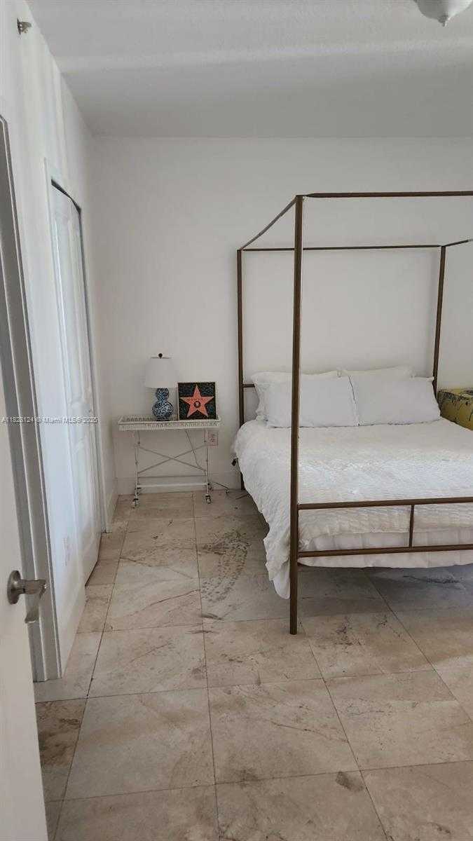 Small Image of 170 SOUTH EAST 14TH ST #2405, Miami Number 5