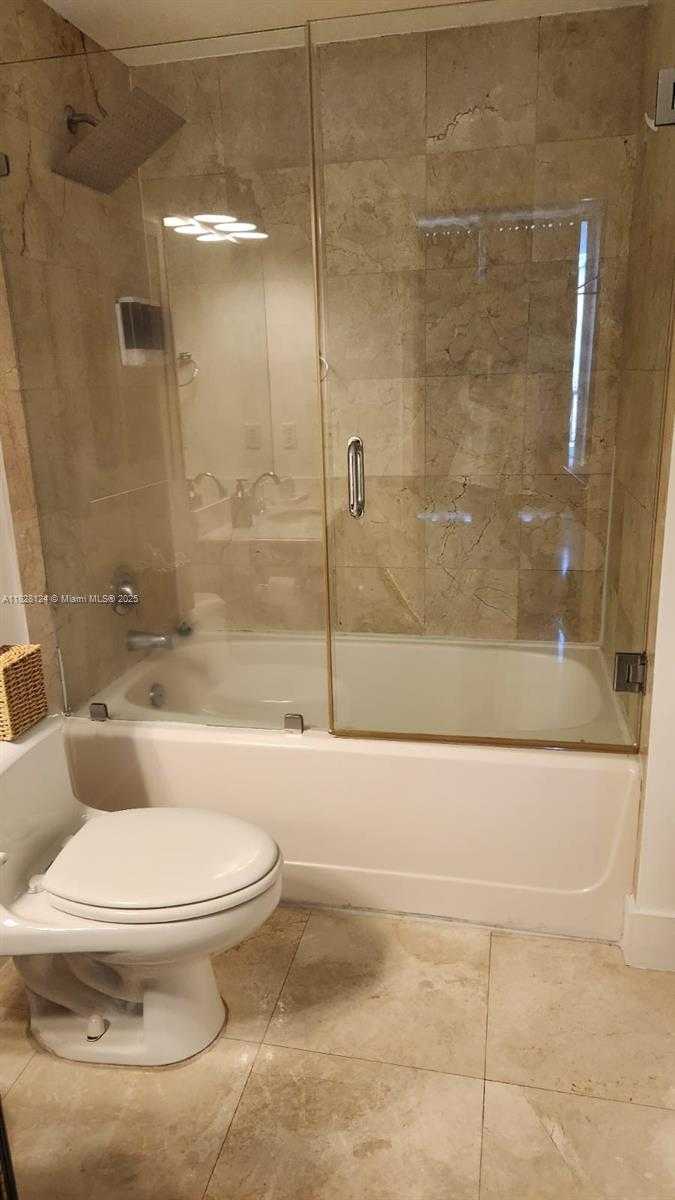 Small Image of 170 SOUTH EAST 14TH ST #2405, Miami Number 9