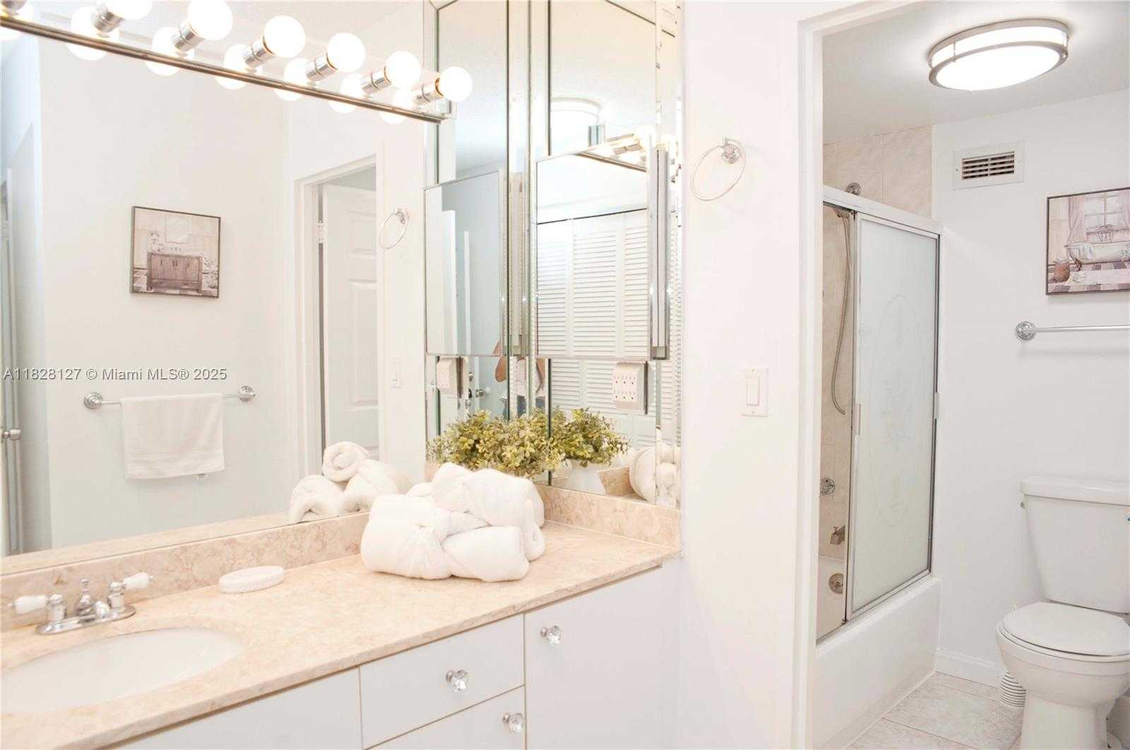 Small Image of 3725 SOUTH OCEAN DR #717, Hollywood Number 10