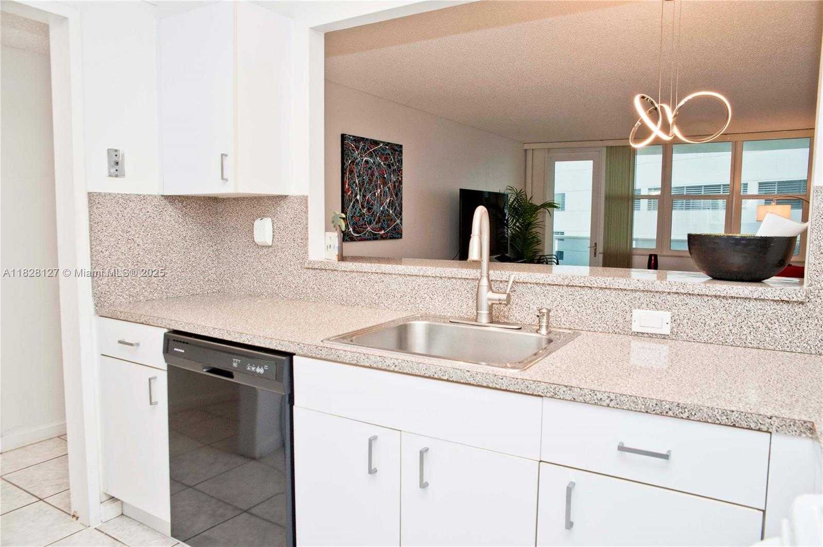 Small Image of 3725 SOUTH OCEAN DR #717, Hollywood Number 23
