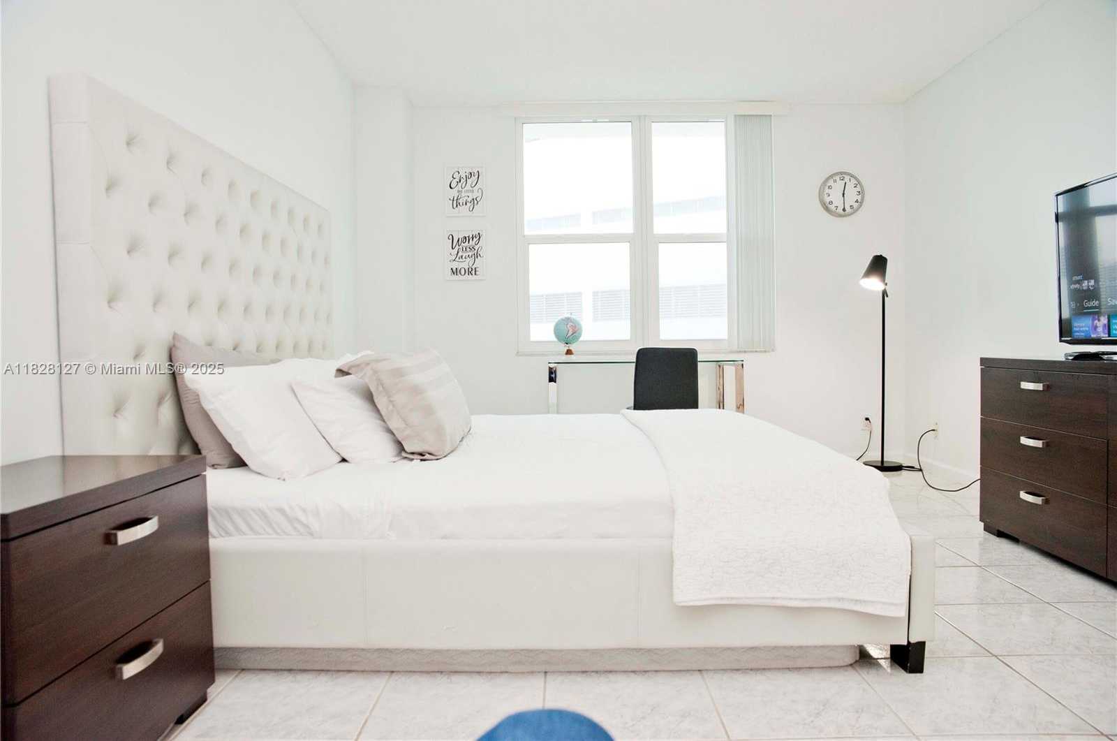 Small Image of 3725 SOUTH OCEAN DR #717, Hollywood Number 26