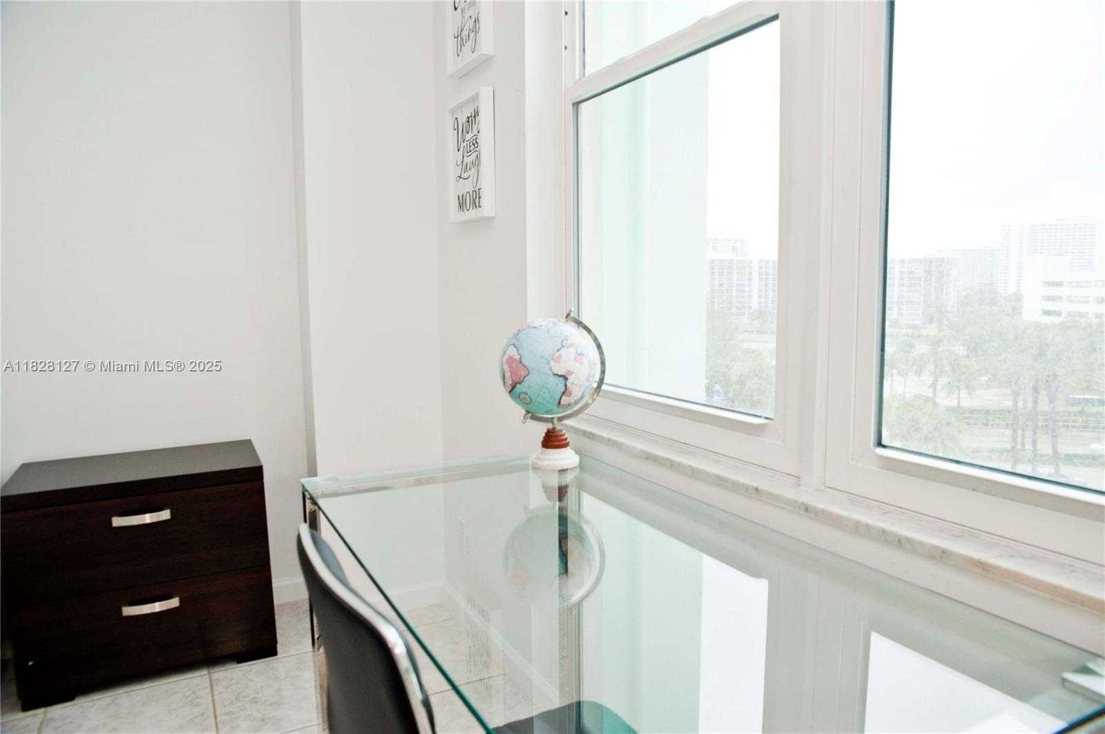 Small Image of 3725 SOUTH OCEAN DR #717, Hollywood Number 29