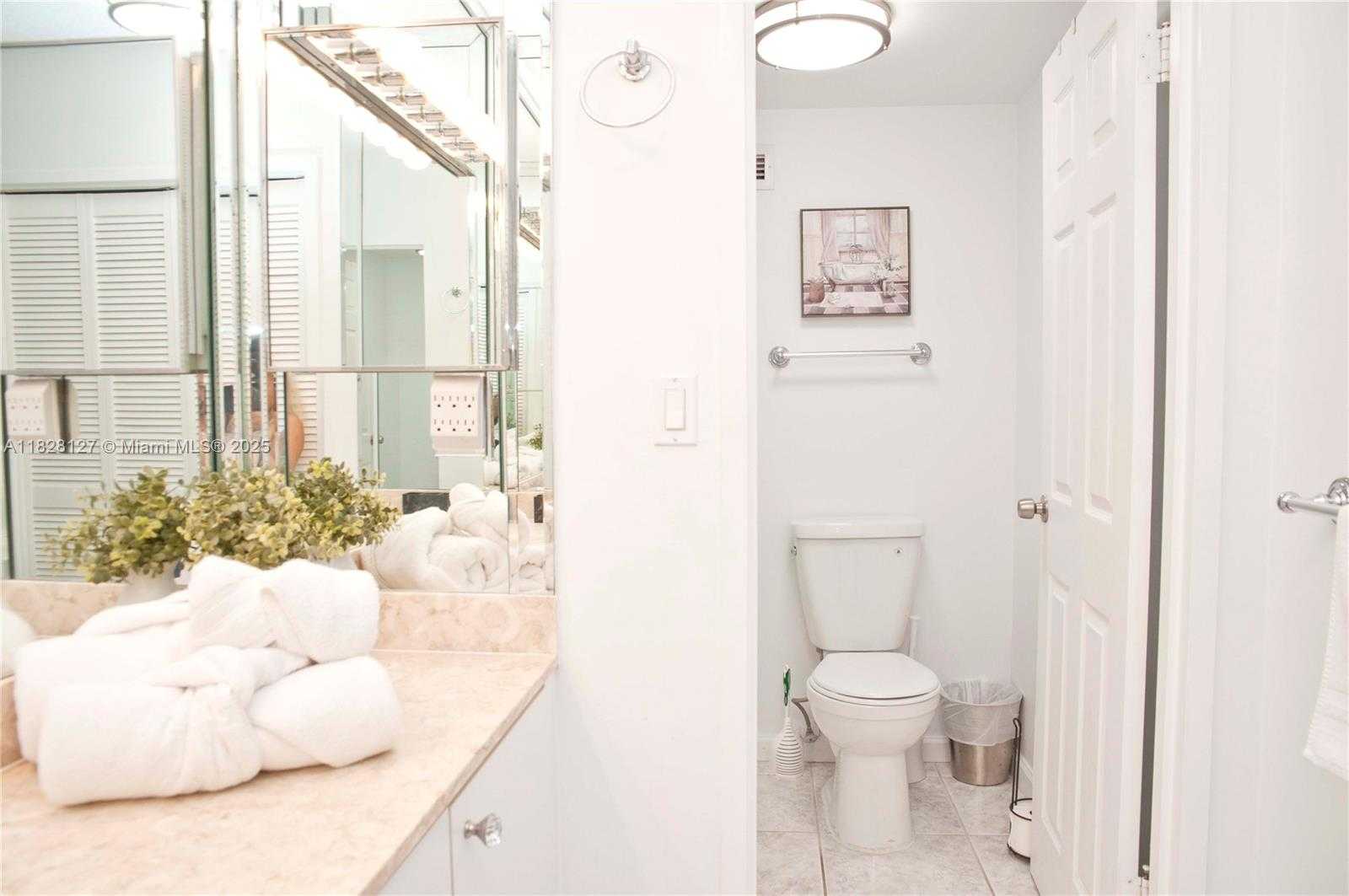 Small Image of 3725 SOUTH OCEAN DR #717, Hollywood Number 33