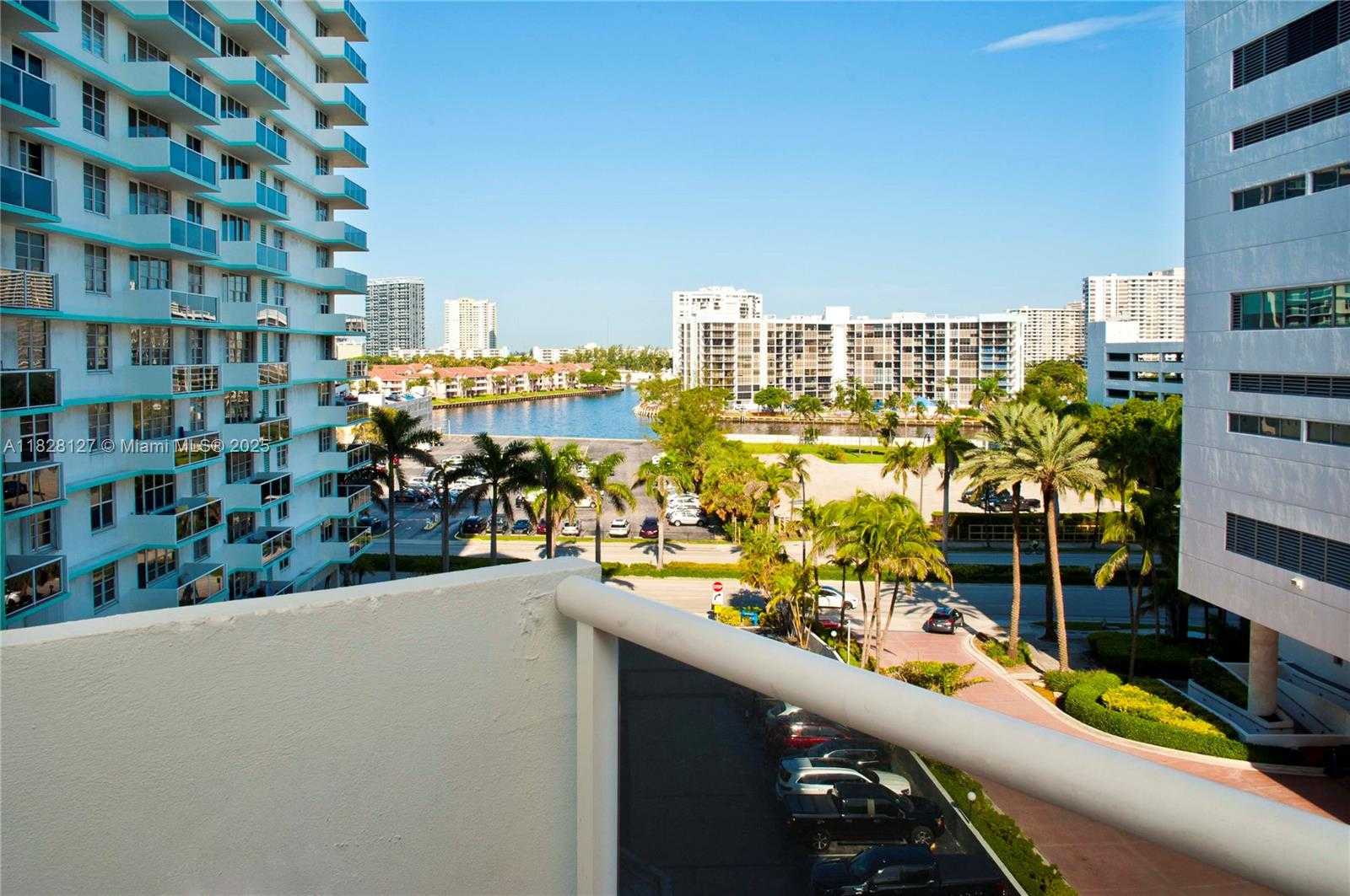 Small Image of 3725 SOUTH OCEAN DR #717, Hollywood Number 43