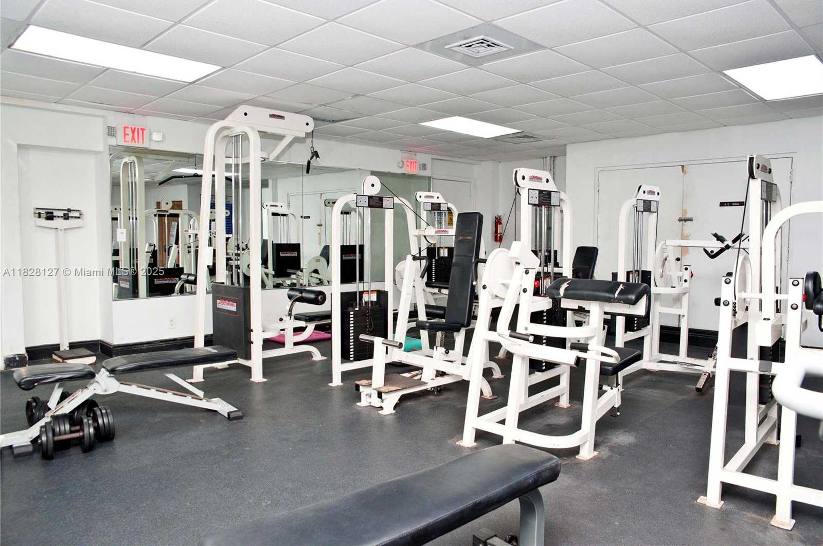 Small Image of 3725 SOUTH OCEAN DR #717, Hollywood Number 49