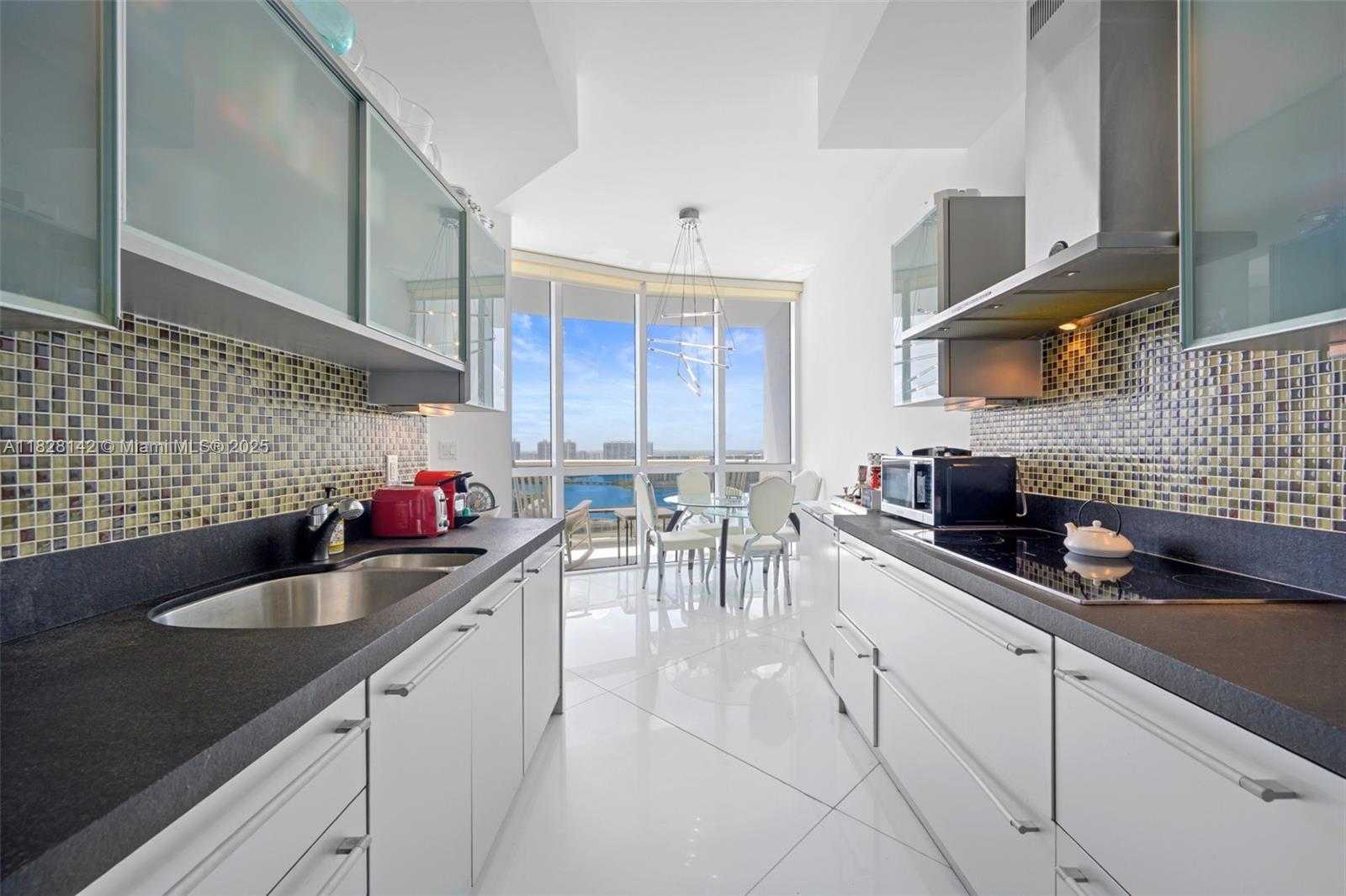 Small Image of 18201 COLLINS AVE #3501A, Sunny Isles Beach Number 5