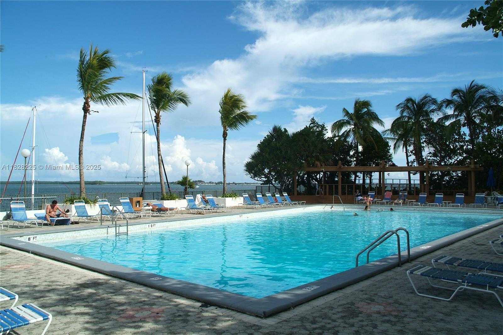 Small Image of 825 BRICKELL BAY DR #1548, Miami Number 31