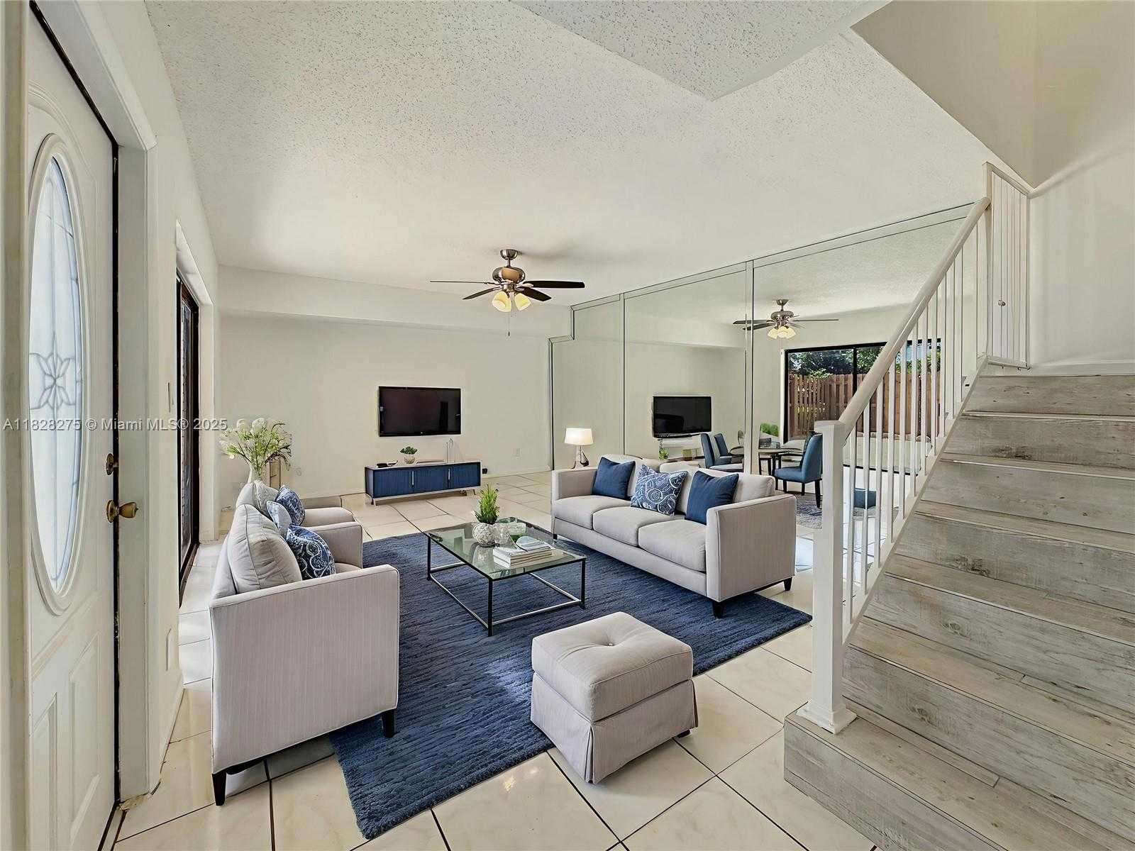 Small Image of 8103 SOUTH WEST 24TH ST, North Lauderdale Number 3