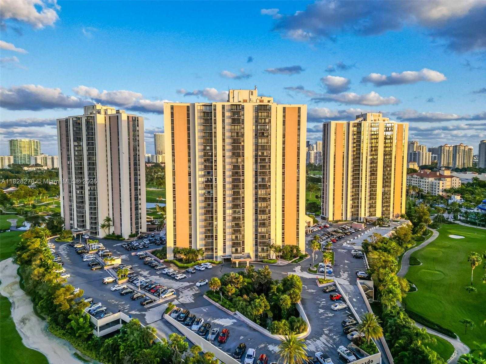 Small Image of 20367 WEST COUNTRY CLUB DR #L25, Aventura Number 22