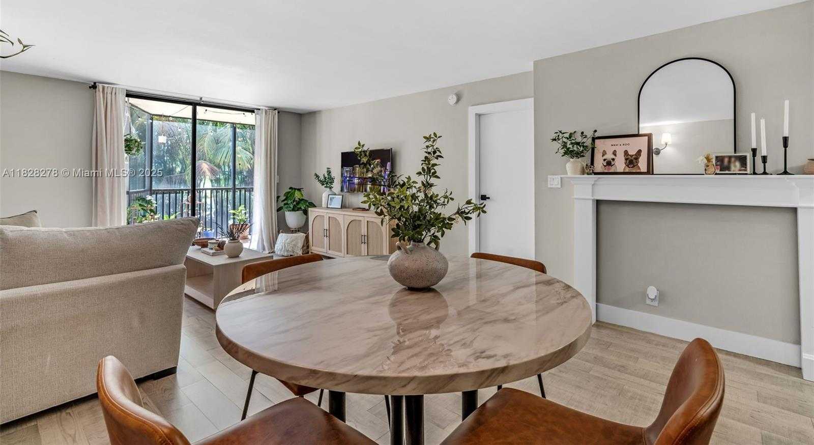 Small Image of 20367 WEST COUNTRY CLUB DR #L25, Aventura Number 5
