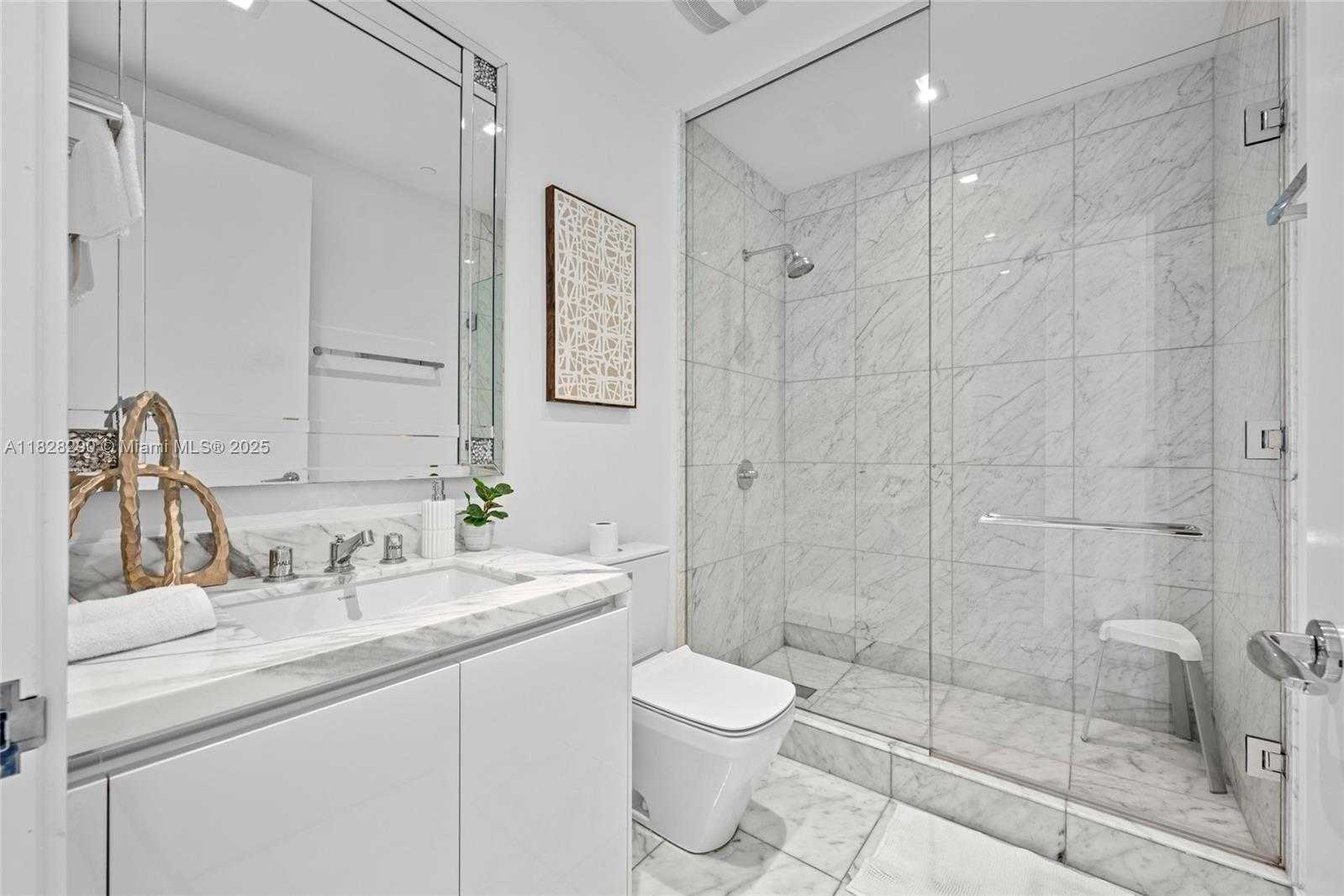 Small Image of 16901 COLLINS AVE #503, Sunny Isles Beach Number 34