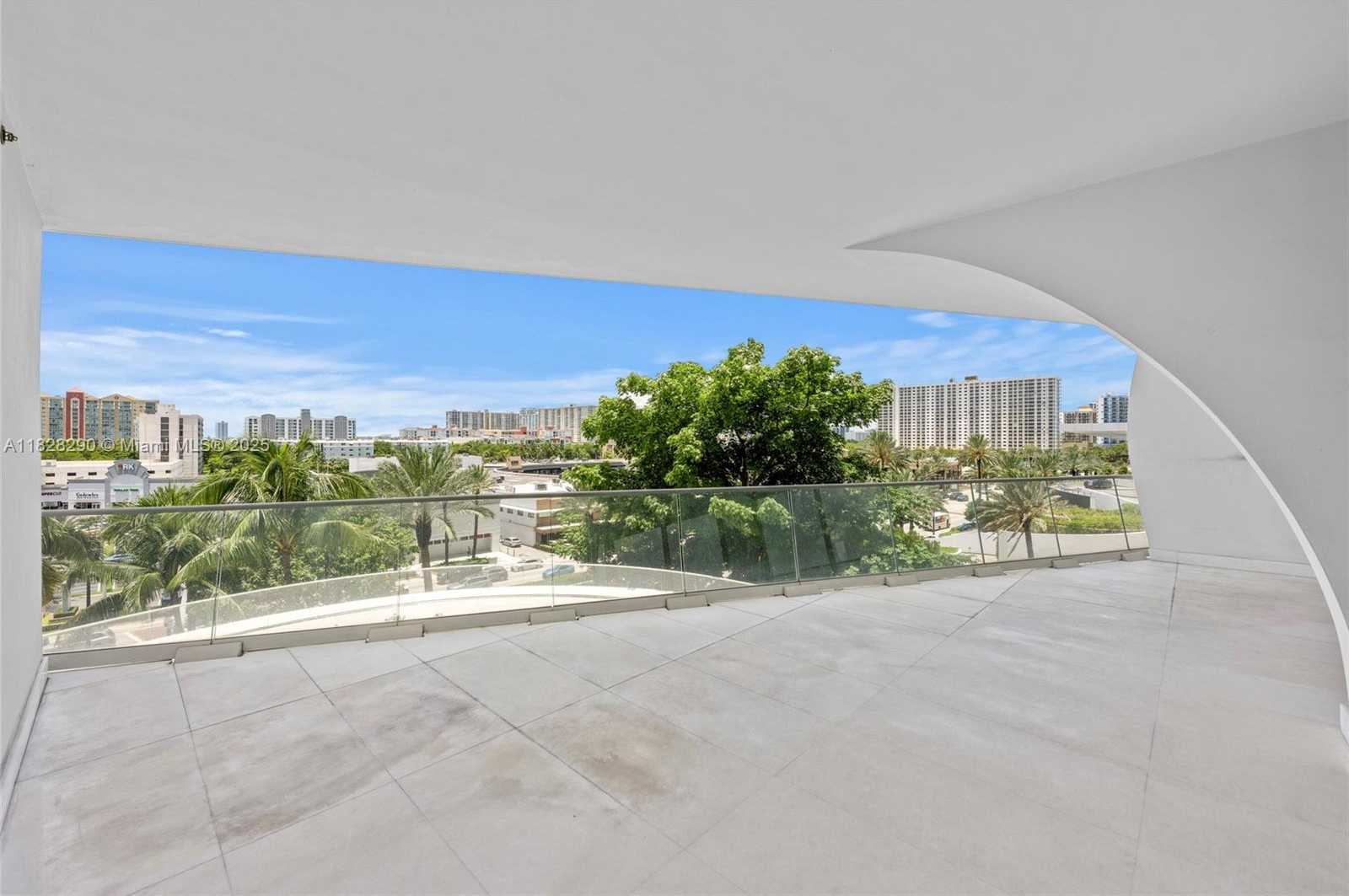 Small Image of 16901 COLLINS AVE #503, Sunny Isles Beach Number 43