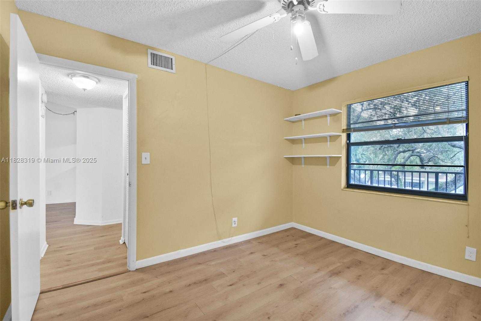 Small Image of 10501 WEST BROWARD BLVD #304, Plantation Number 21